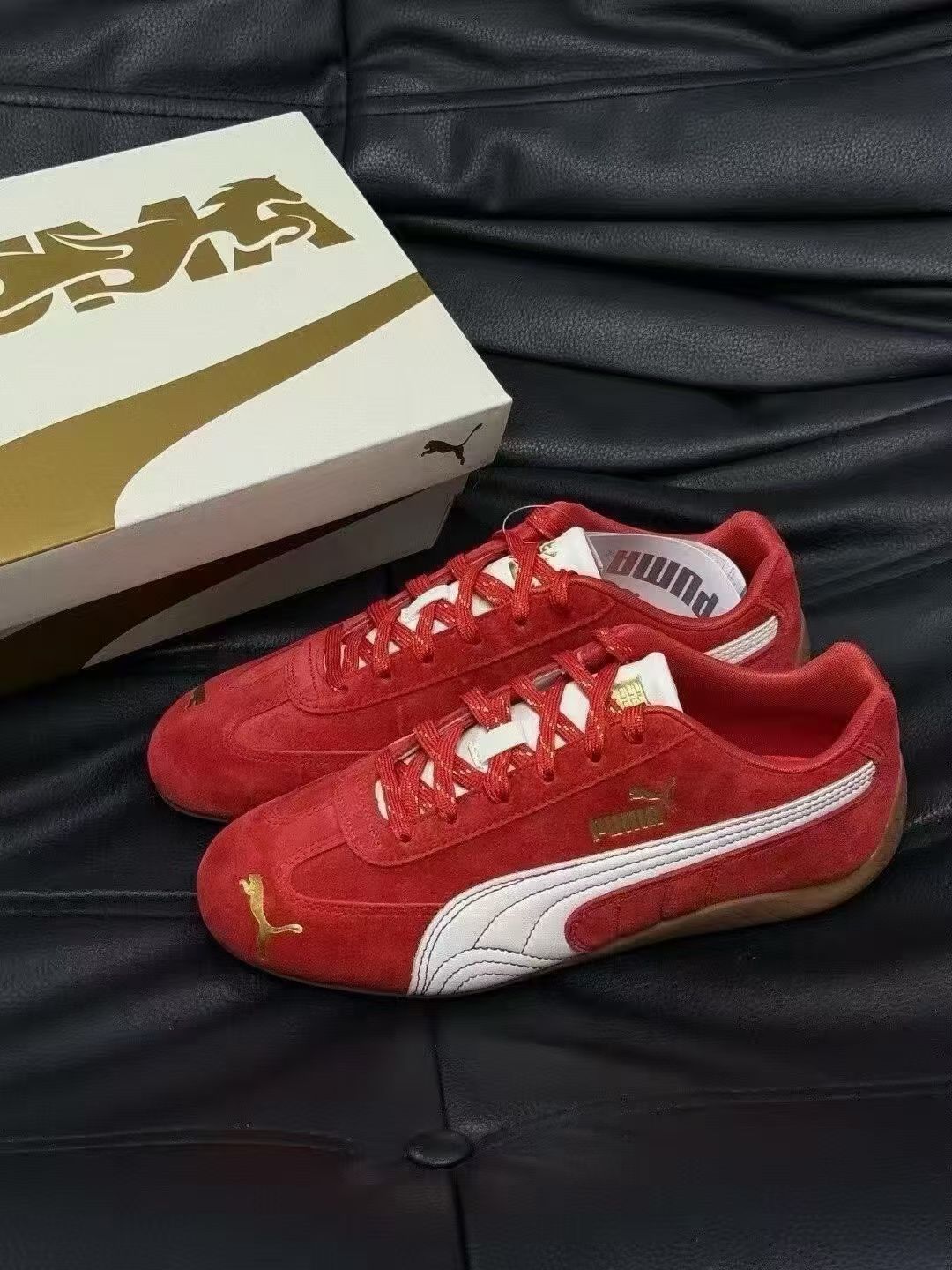 过年穿新鞋
实物有点帅👟