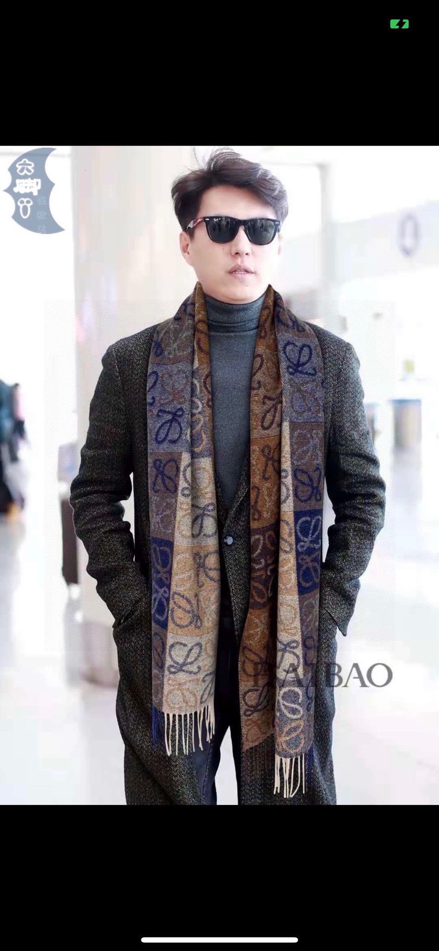 💟罗意威LOEWE最火围巾，冷色系围巾，男女同款，一个深咖冷热系，一个温柔奶茶系，冰川蓝，孔雀蓝绿色，灰