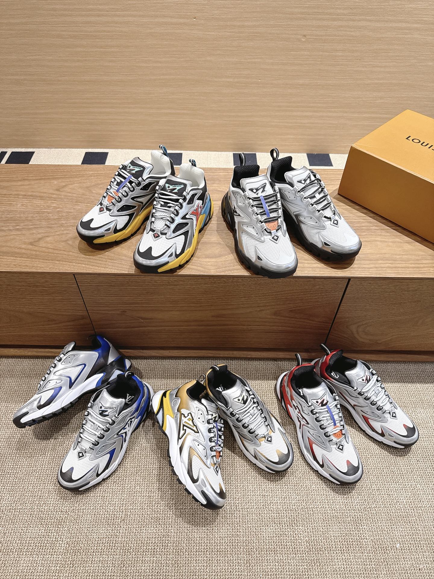 NO:345960,Currently, there are 17 color collection images,19860909目前17个颜色集合图,,Men's shoes