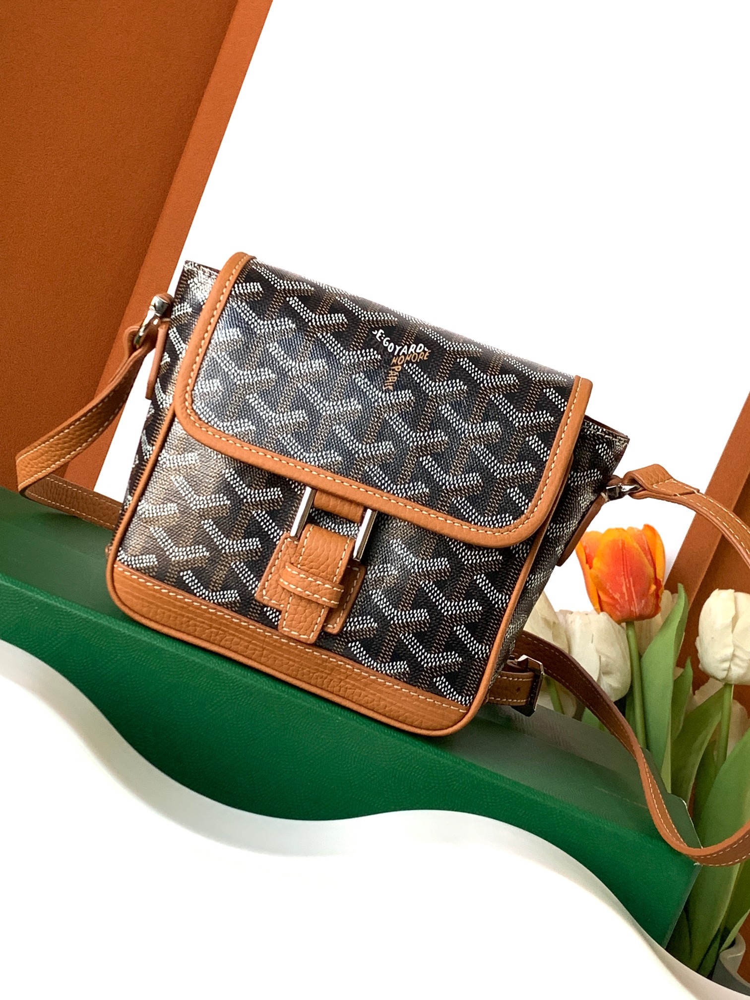 Goyard 18年停产了的，豆腐包