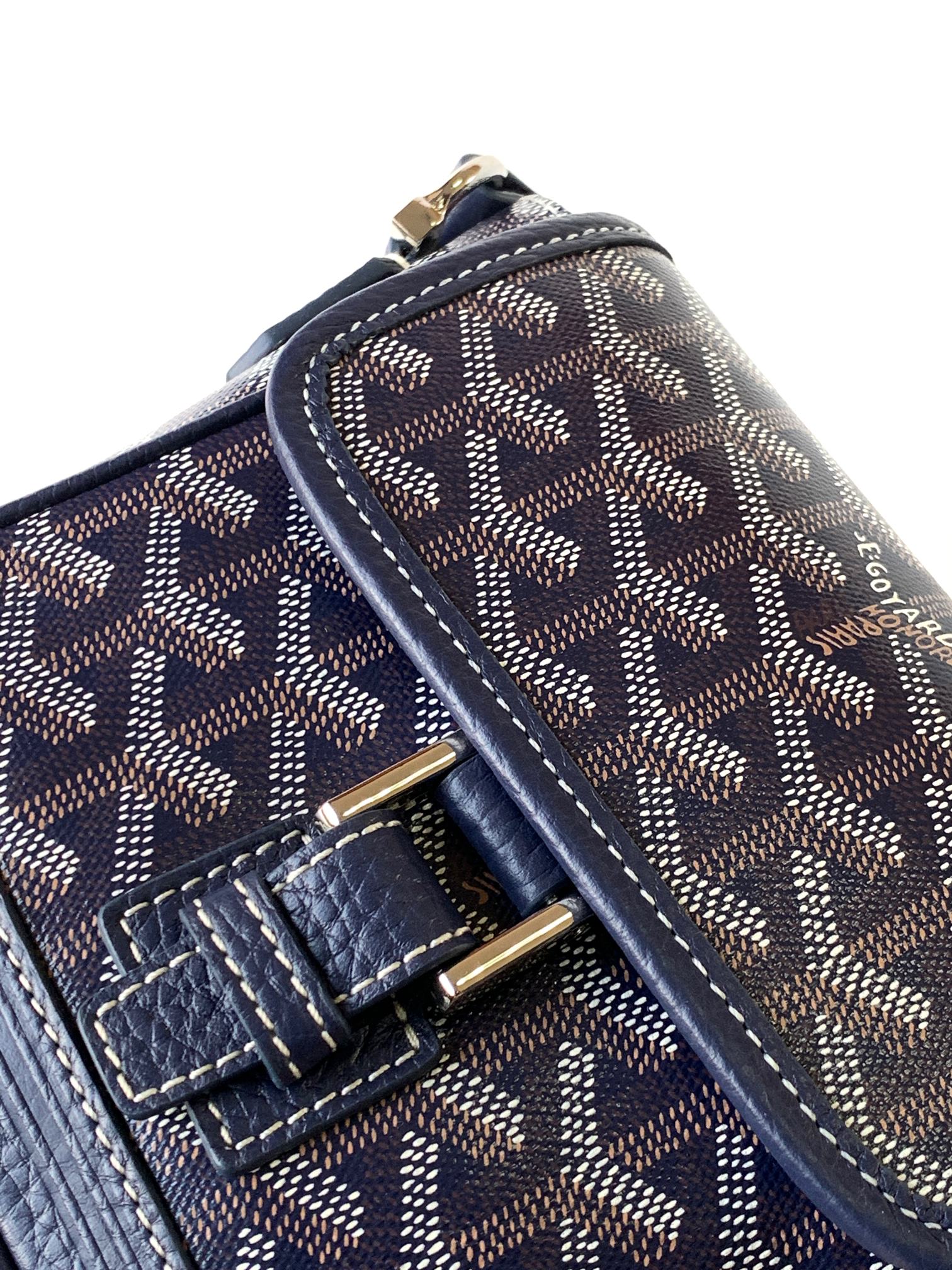 Goyard 18年停产了的，豆腐包
