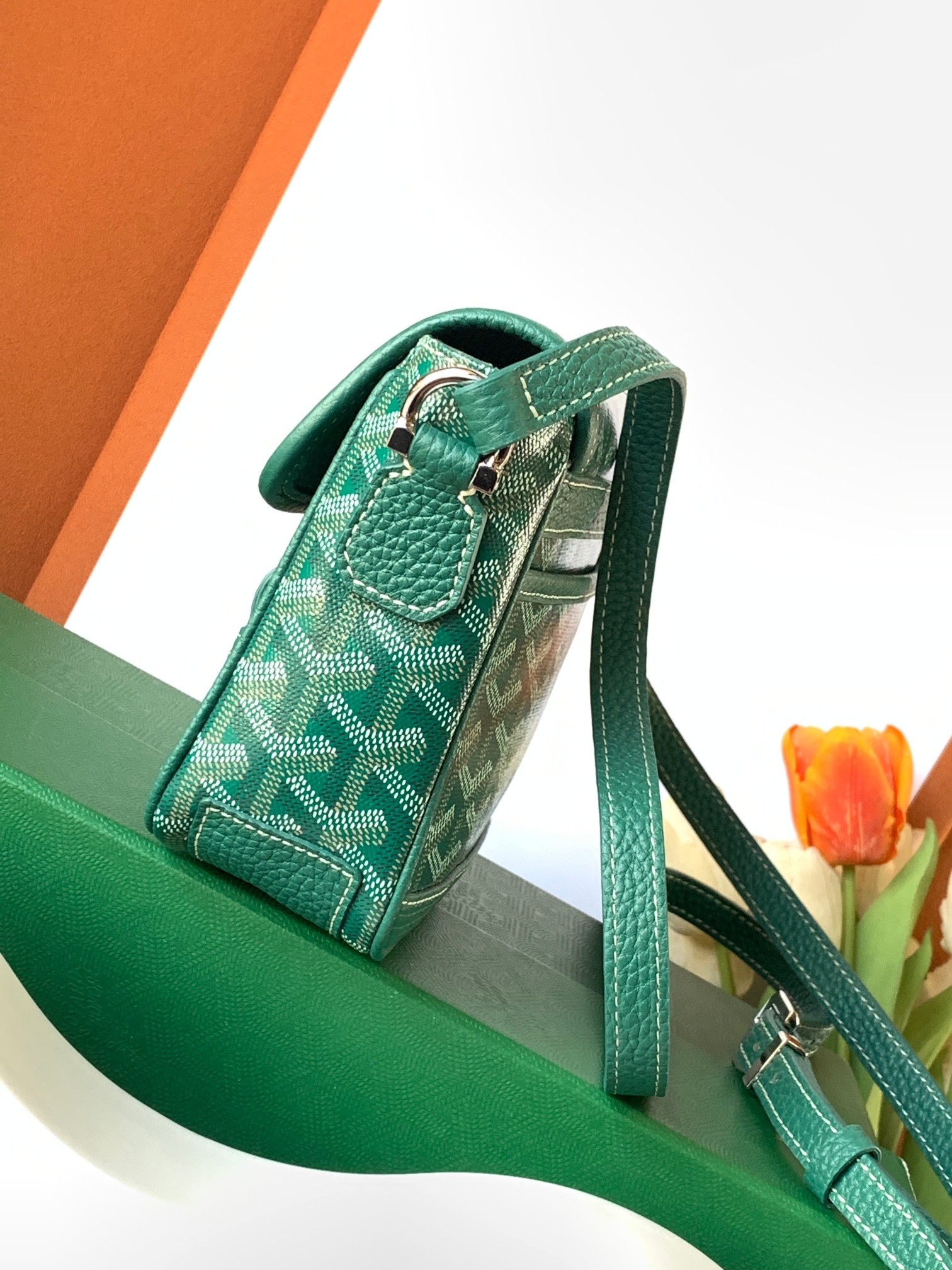 Goyard 18年停产了的，豆腐包
