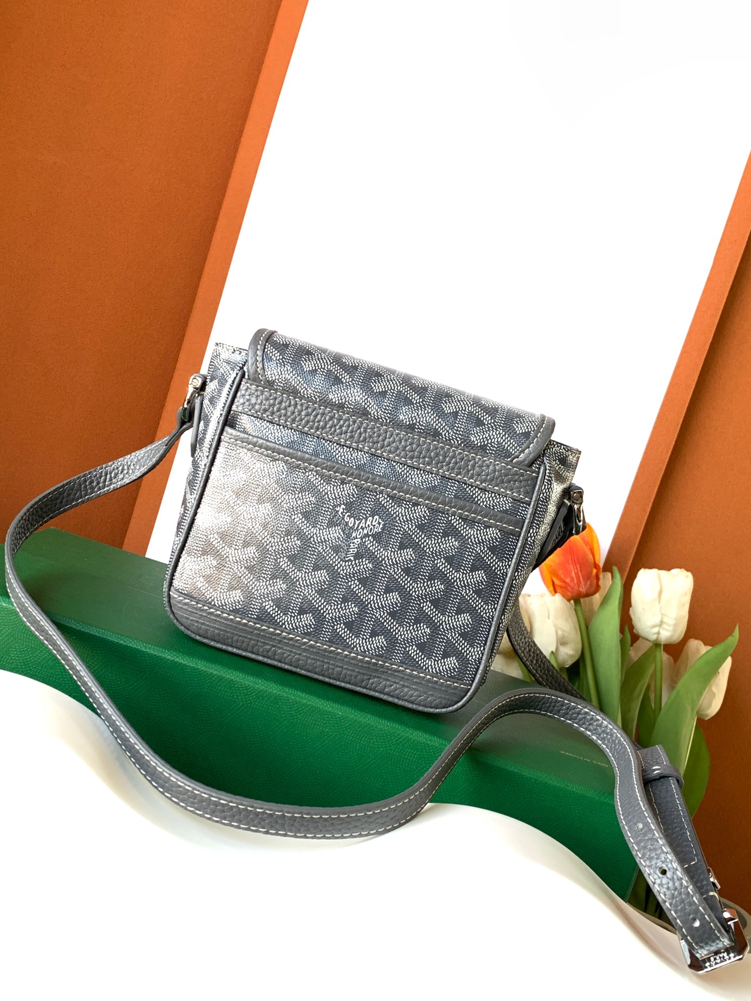 Goyard 18年停产了的，豆腐包