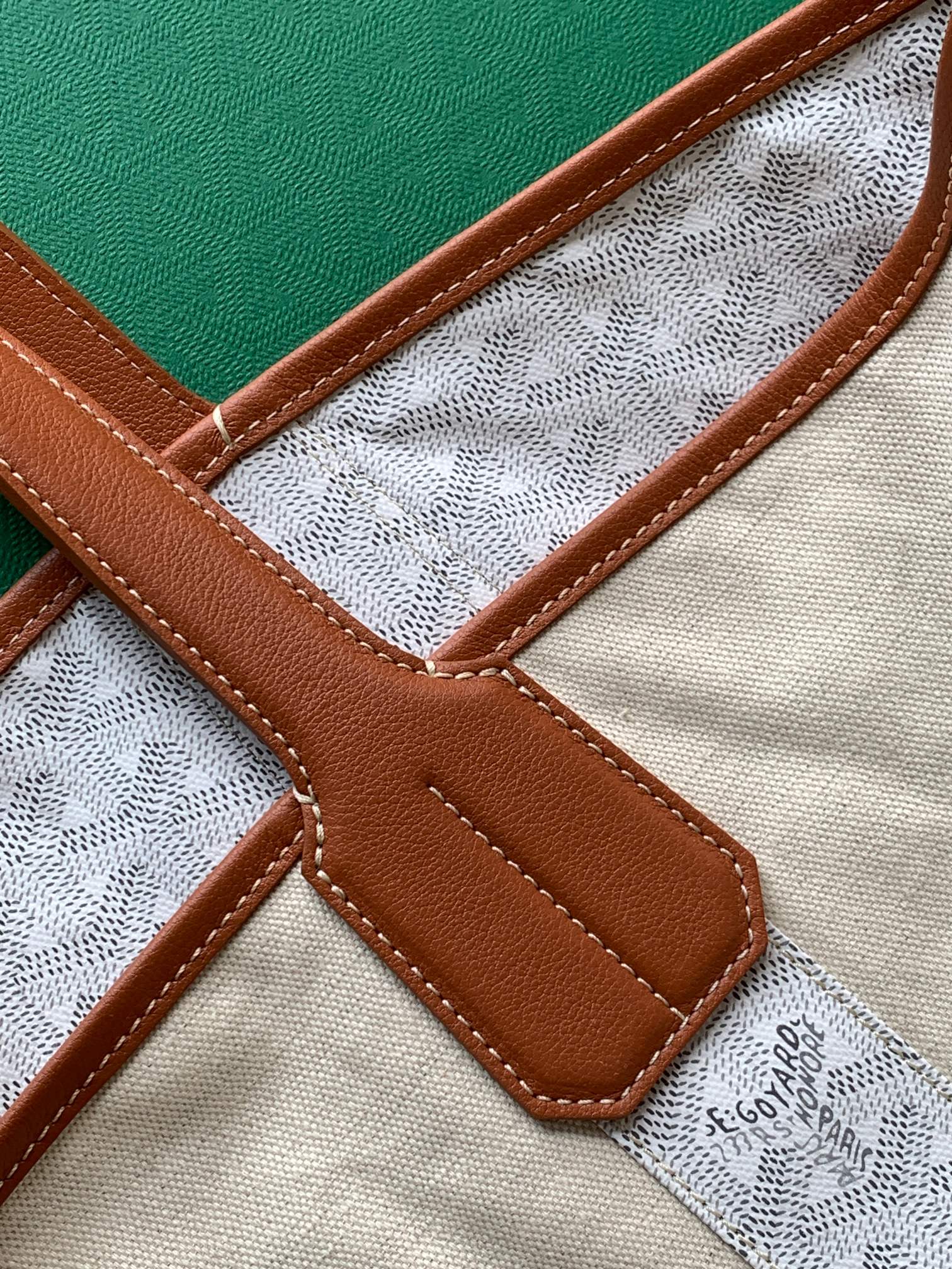 Goyard GOYARD Belbarra 沙滩包 帆布包 两面用 都是软软的料子 满满高级感的慵懒风