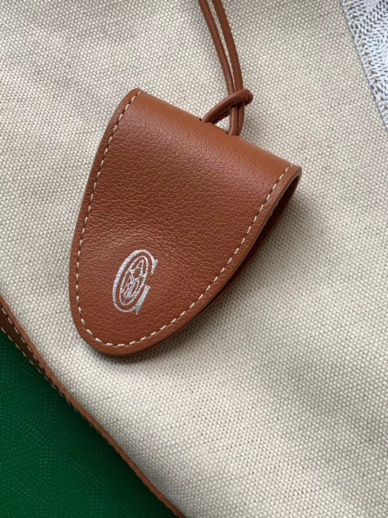 Goyard GOYARD Belbarra 沙滩包 帆布包 两面用 都是软软的料子 满满高级感的慵懒风