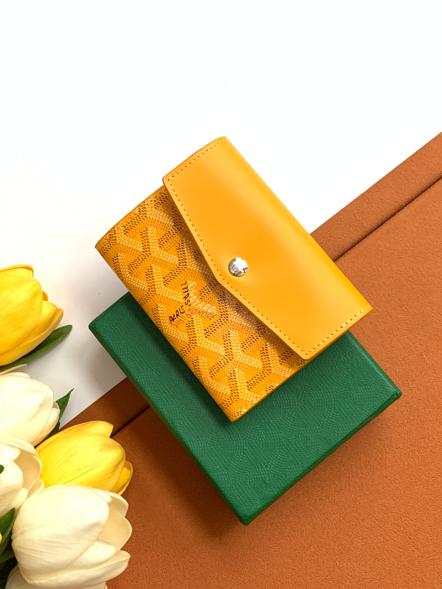 Goyard 三折短夹 山羊皮衬里