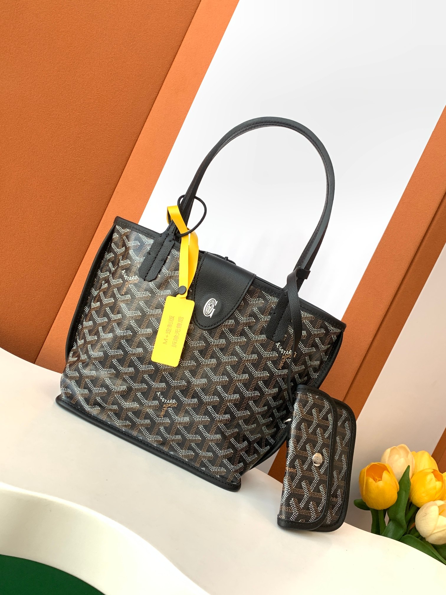 Goyard 新款私人订制非常大的爱心 版