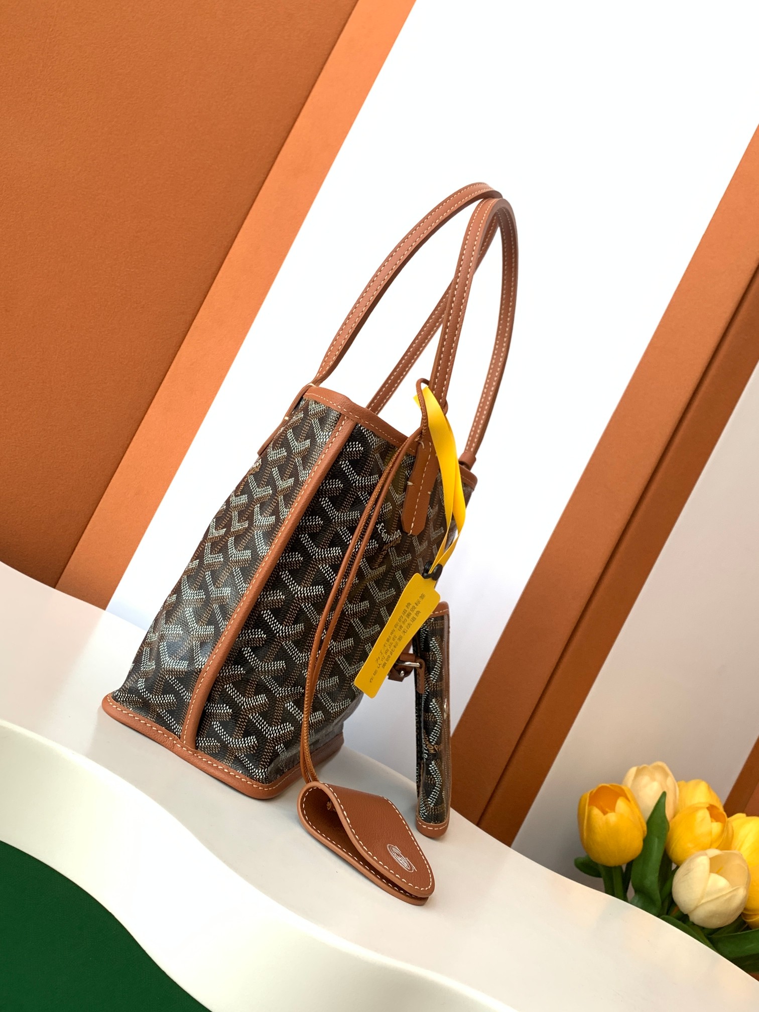 Goyard 新款私人订制非常大的爱心 版