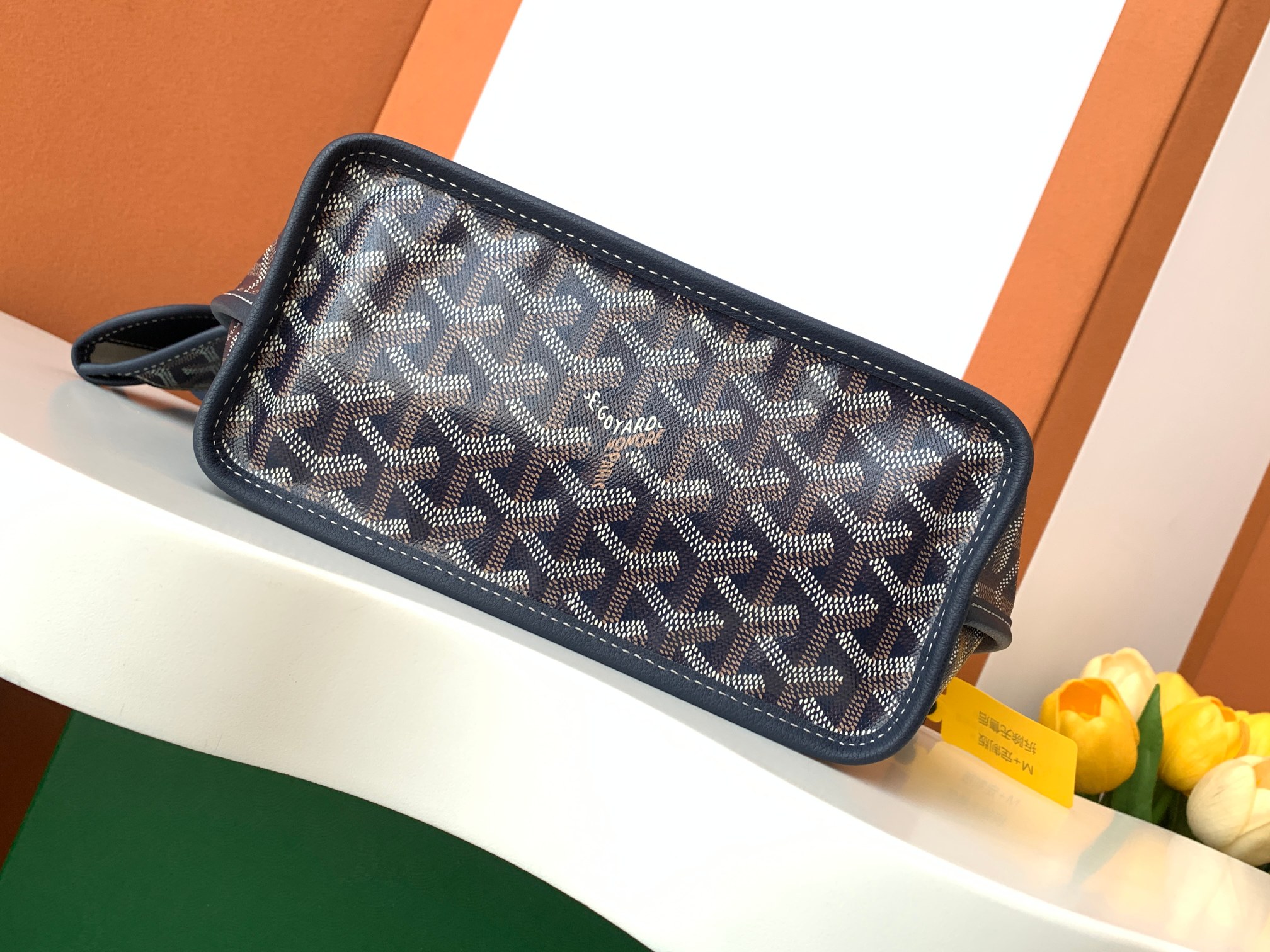 Goyard 新款私人订制非常大的爱心 版