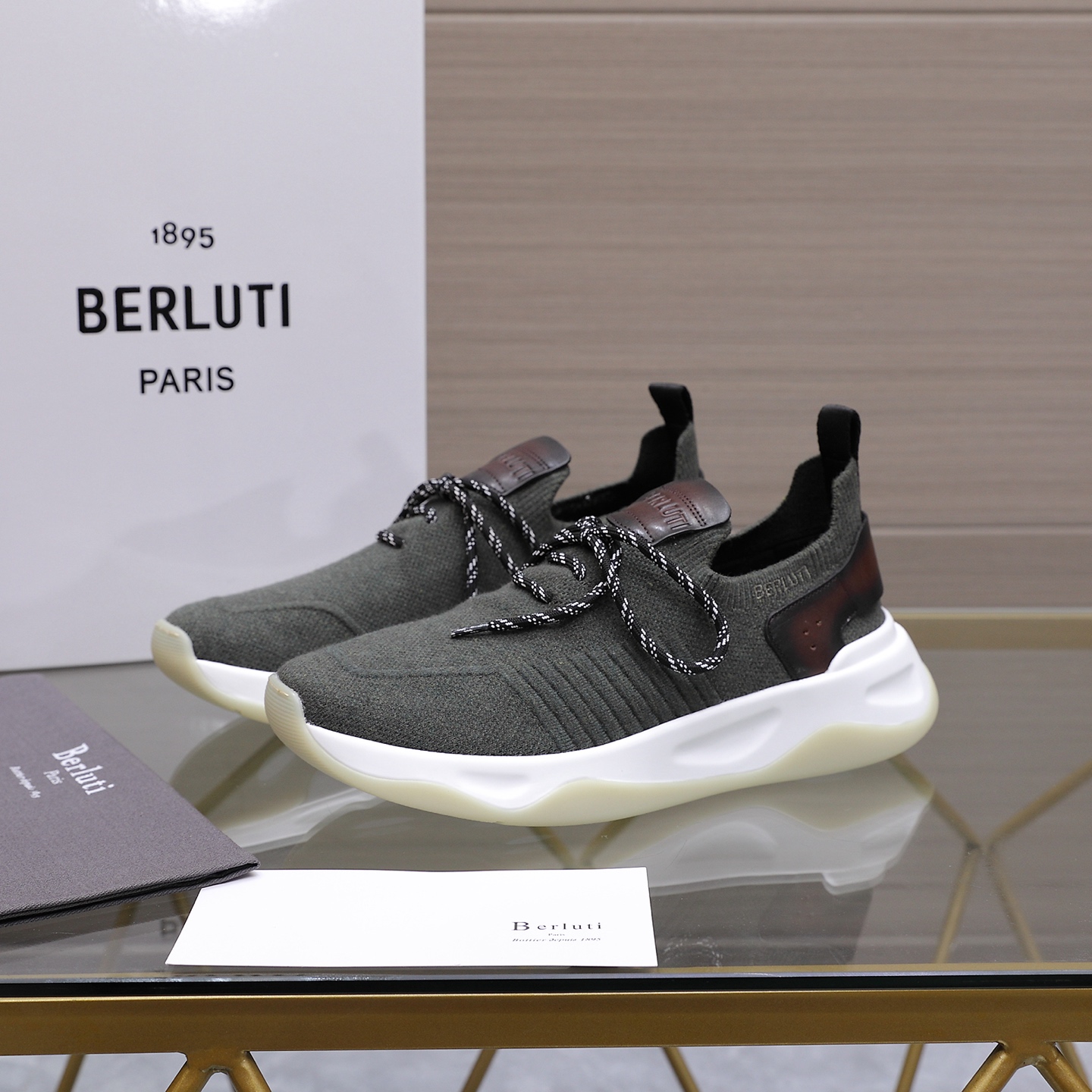 [Berluti] Top @ Talla: 39-45 (38.46.47 se puede personalizar) Berluti, los nuevos zapatos deportivos para hombres de cu…