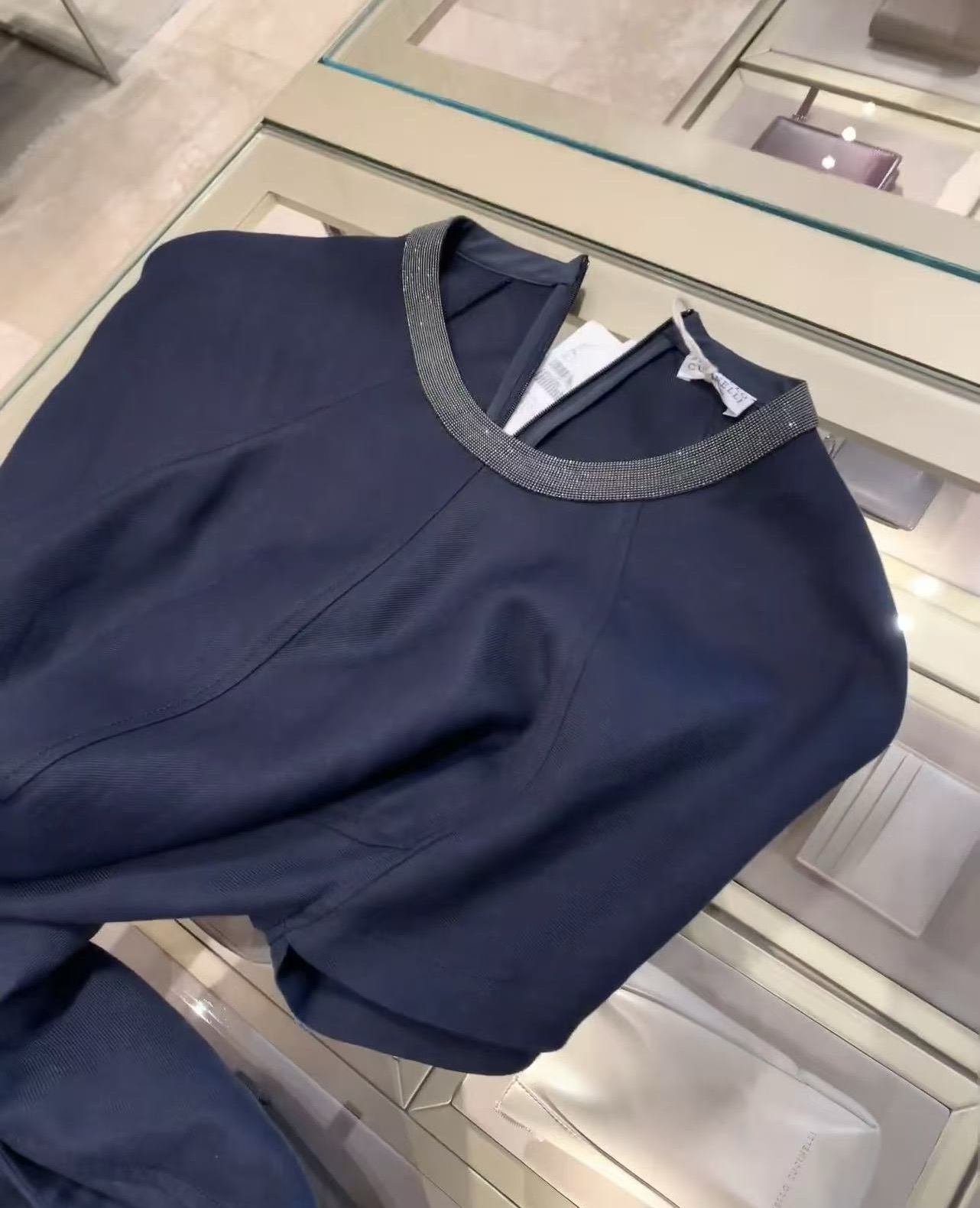 NO:861262,BC dress is made of high-grade satin linen fabric, slim and three-dimensional tailoring, and bead chain trim design on the neckline!  S-XL,women's clothing,skirts,19860909BC 连衣裙 高级缎面亚麻面料,修身立体剪裁,领口珠链饰边设计！S-XL,女装,skirts,,Women's clothing