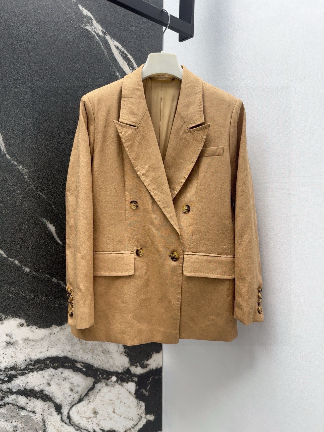 _dnV9s3Yu1iBXmDqbpOopobhp9gOdVogAesVEONg