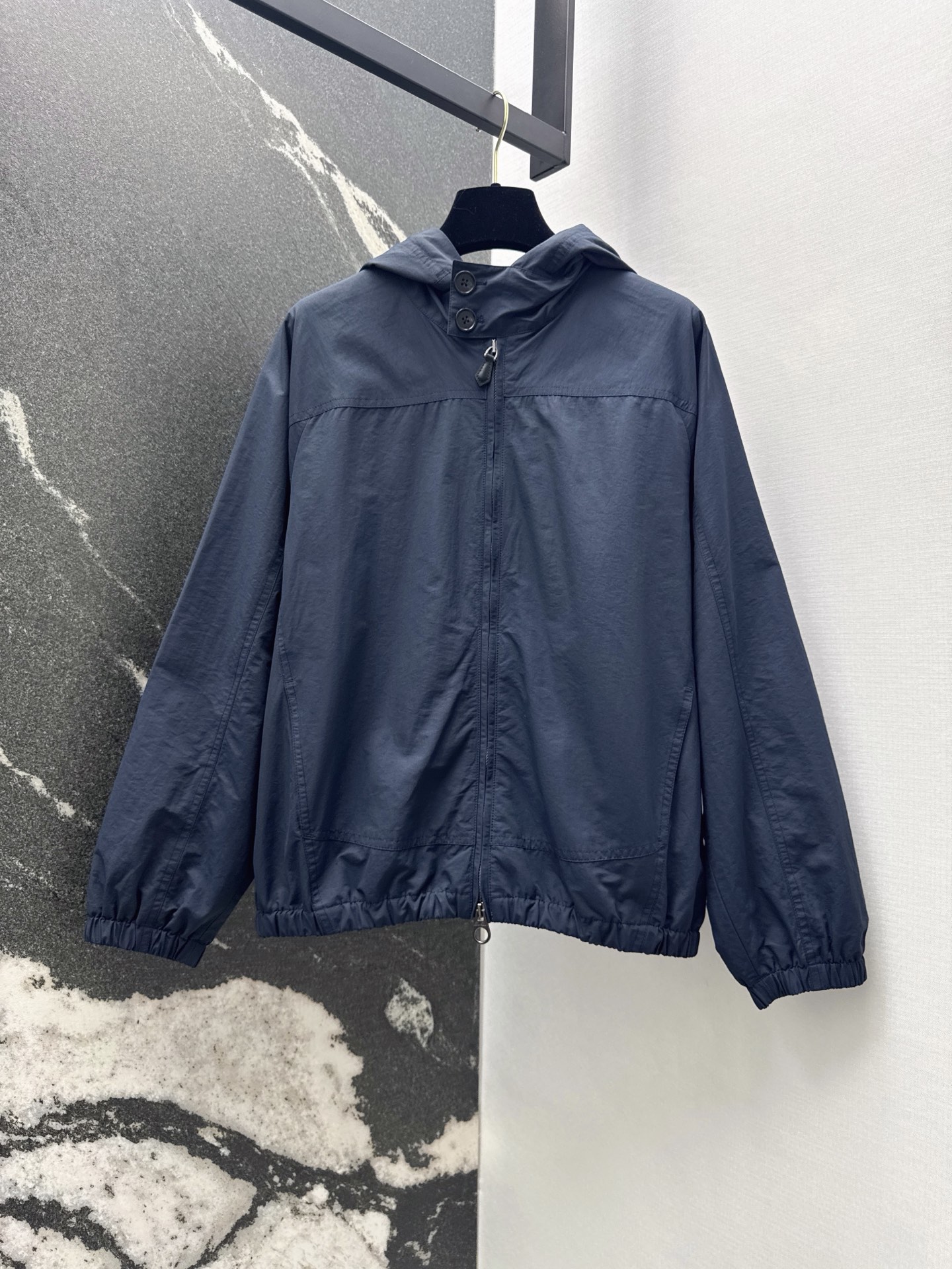 _dui9s0E8xf0BI8hnWKlmX-Sj1p2qV5TSQlIozDQ