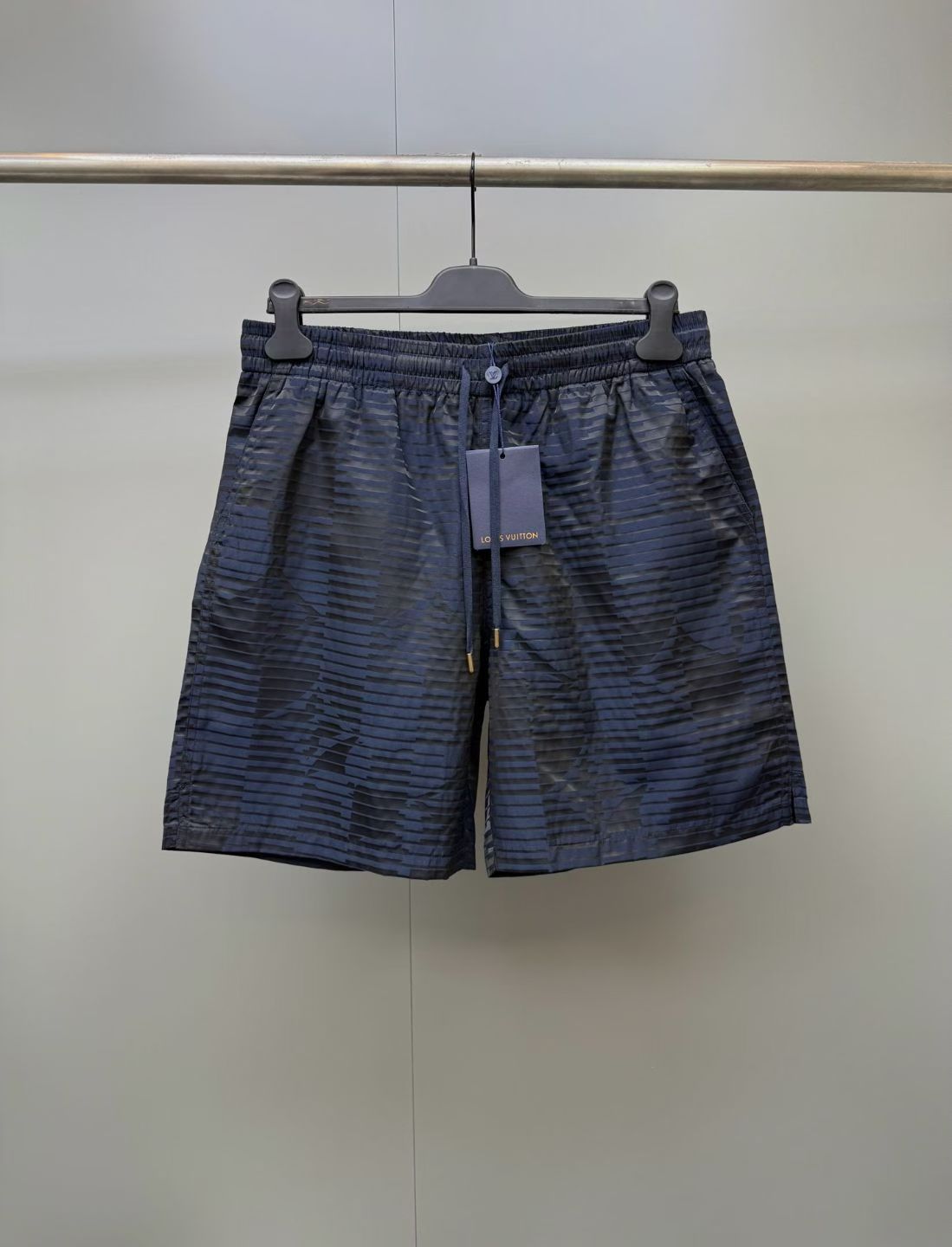 NO:898958,Lujia 26ss new Monogram striped plaid lace solid color casual shorts men's high version. Size S.M.L.XL., Louis Vuitton-clothing, louis vuitton, louis vuitton, louis vuitton, shorts,19860909驴家 26ss新款Monogram 条纹格子系带纯色 休闲短裤 男款 高版本. 码数S.M.L.XL.,路易威登-服装,louis vuitton,louis vuitton,louis vuitton,shorts,,Women's clothing