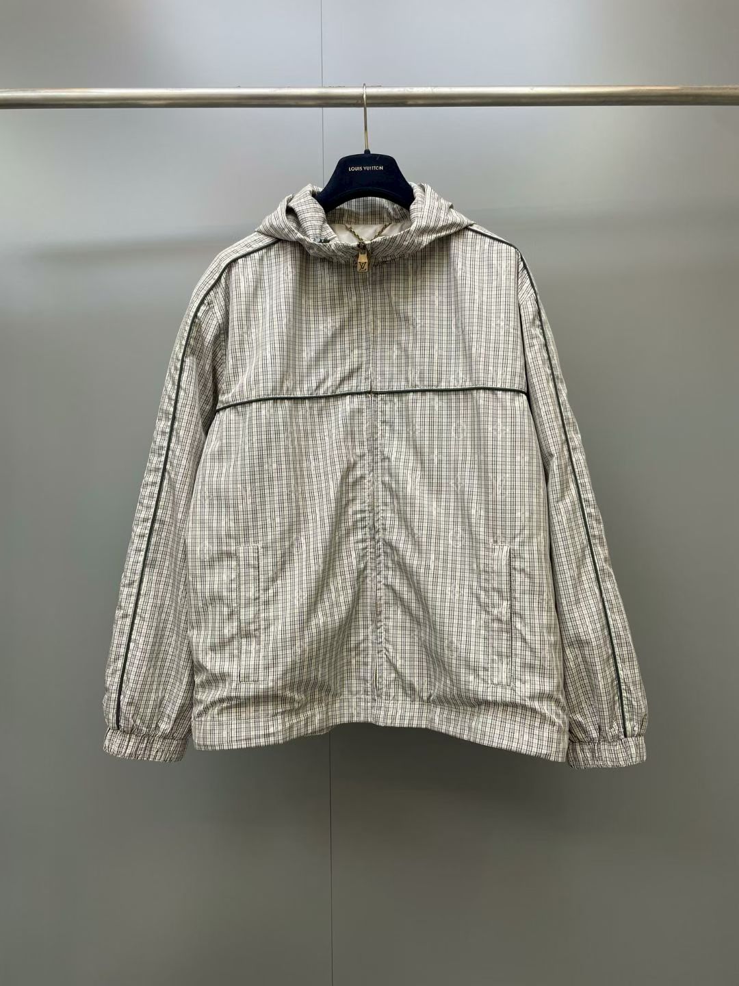 NO:903595,Lujia 26ss new early autumn series Monogram plaid printed windproof long-sleeved jacket men's size S.M.L.19860909驴家 26ss新款早秋系列 Monogram格纹印花防风长袖 夹克外套 男款 码数S.M.L.XL.,路易威登-服装,louis vuitton,louis vuitton,louis vuitton,jackets & coats,jackets & coats,,Women's clothing