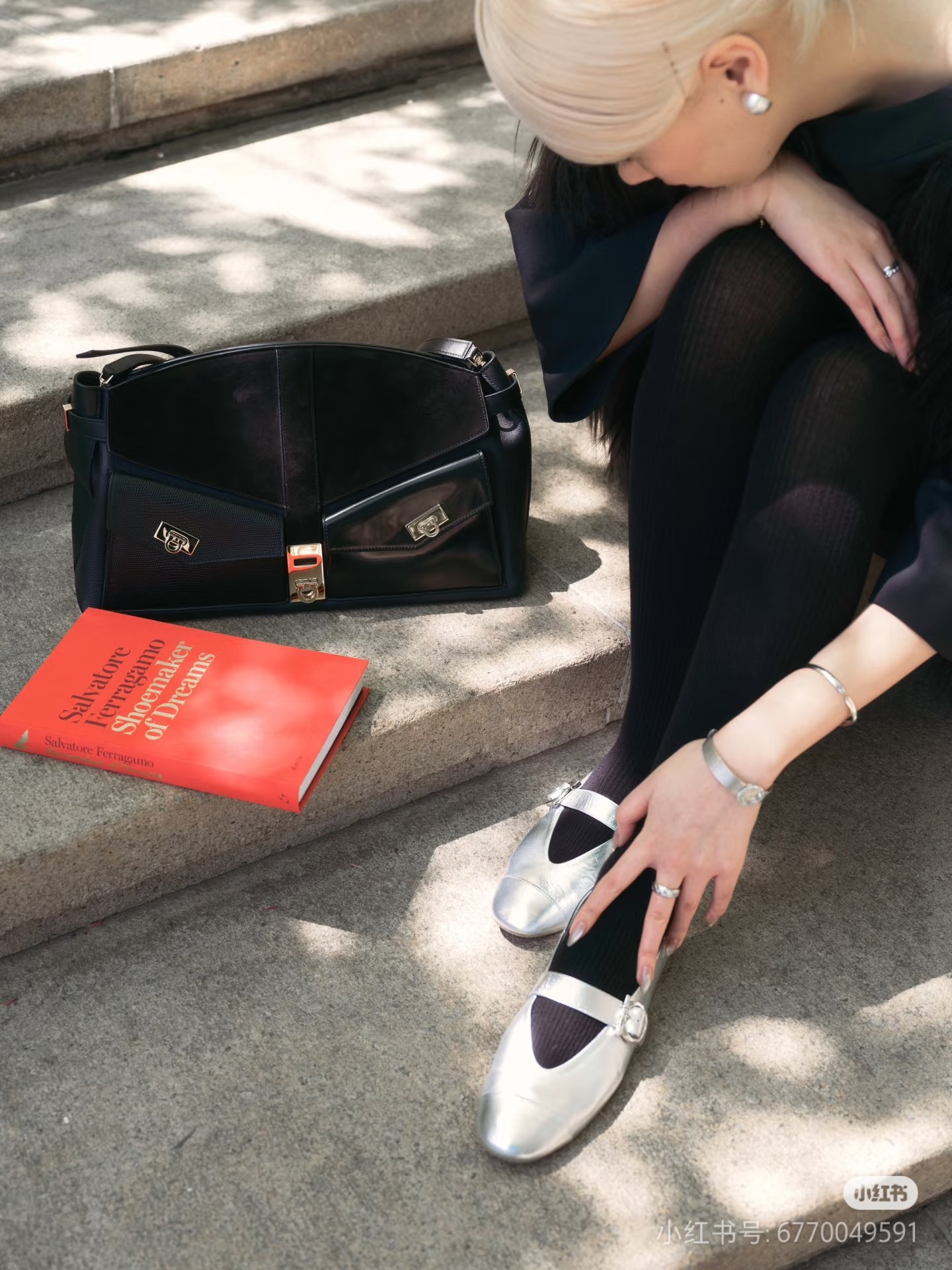 NO:385332,Silver style with foot matching display picture, single shoes19860909银色款上脚搭配展示图,单鞋,Women's Shoes