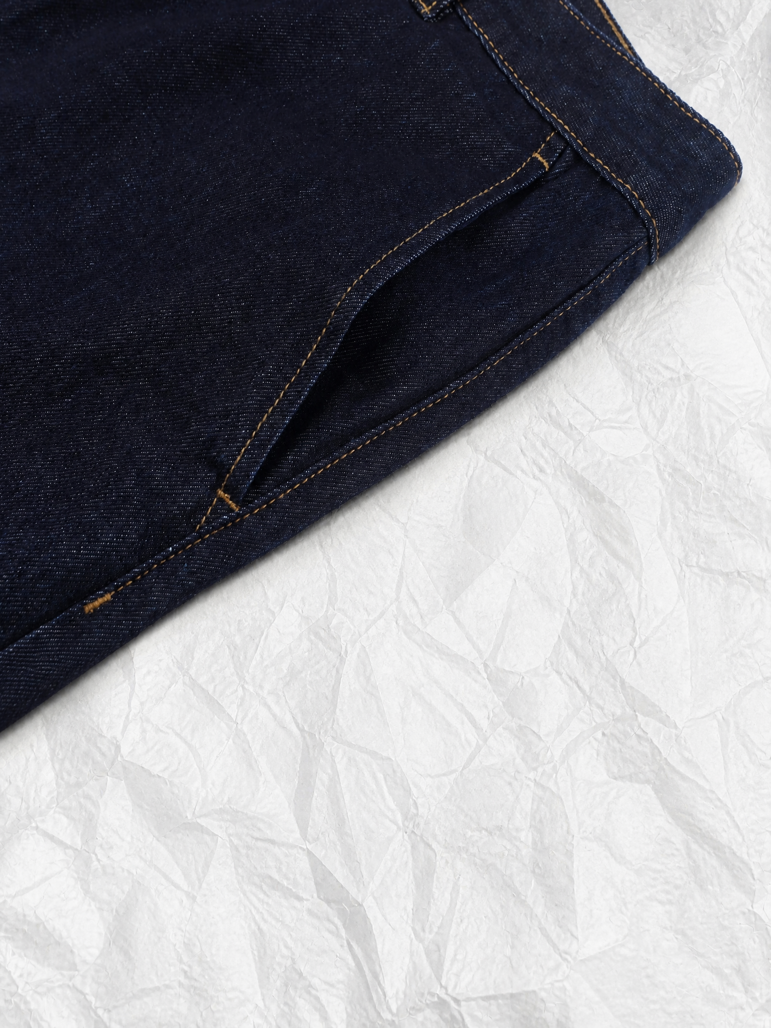Louis Vuitton LV 26SS 棉质斜纹精裁牛仔短裤