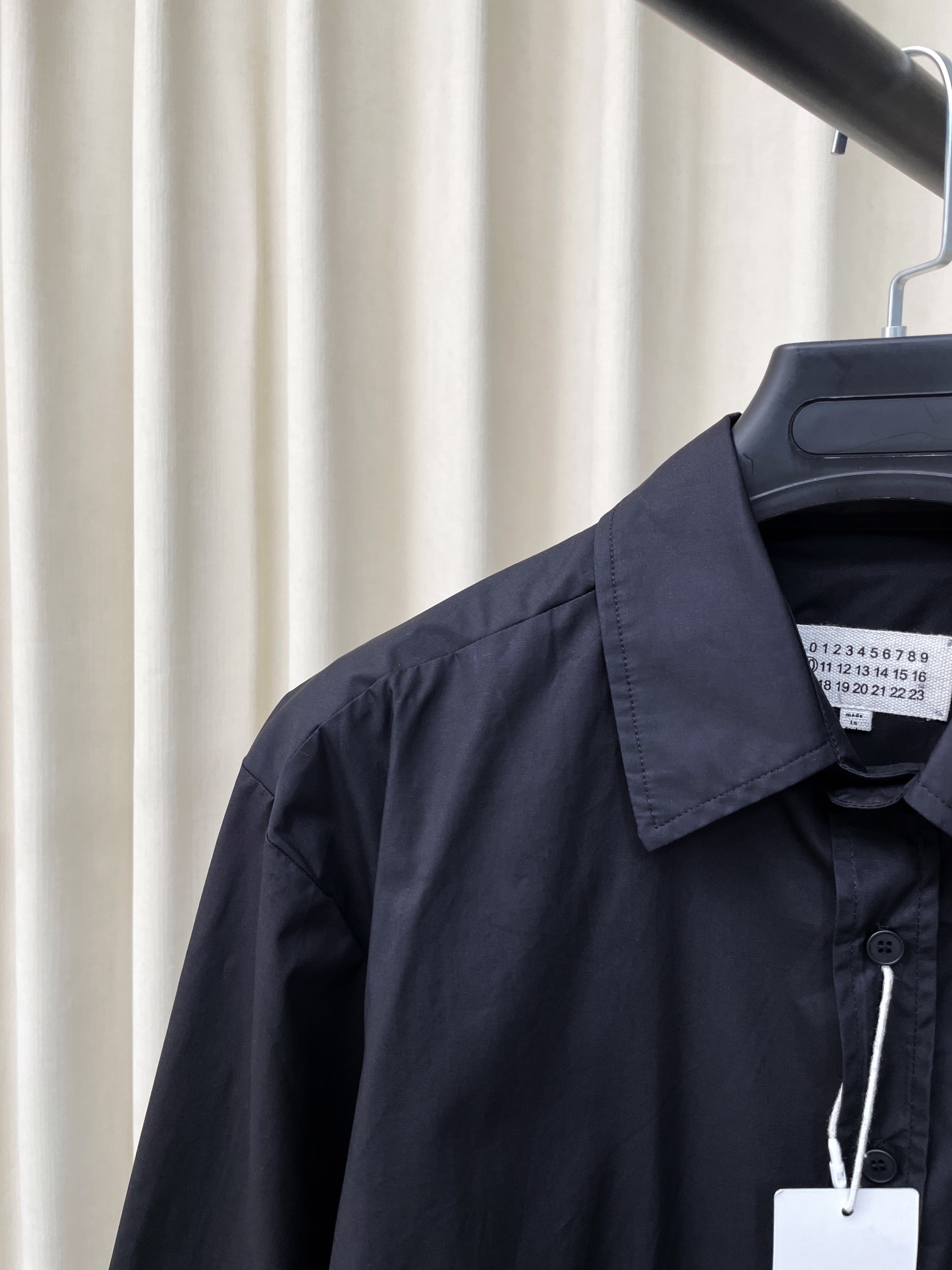 Maison Margiela MM6 Magira Shirt: Oversize Loose Fit with Logo Embroidery - 图片 5
