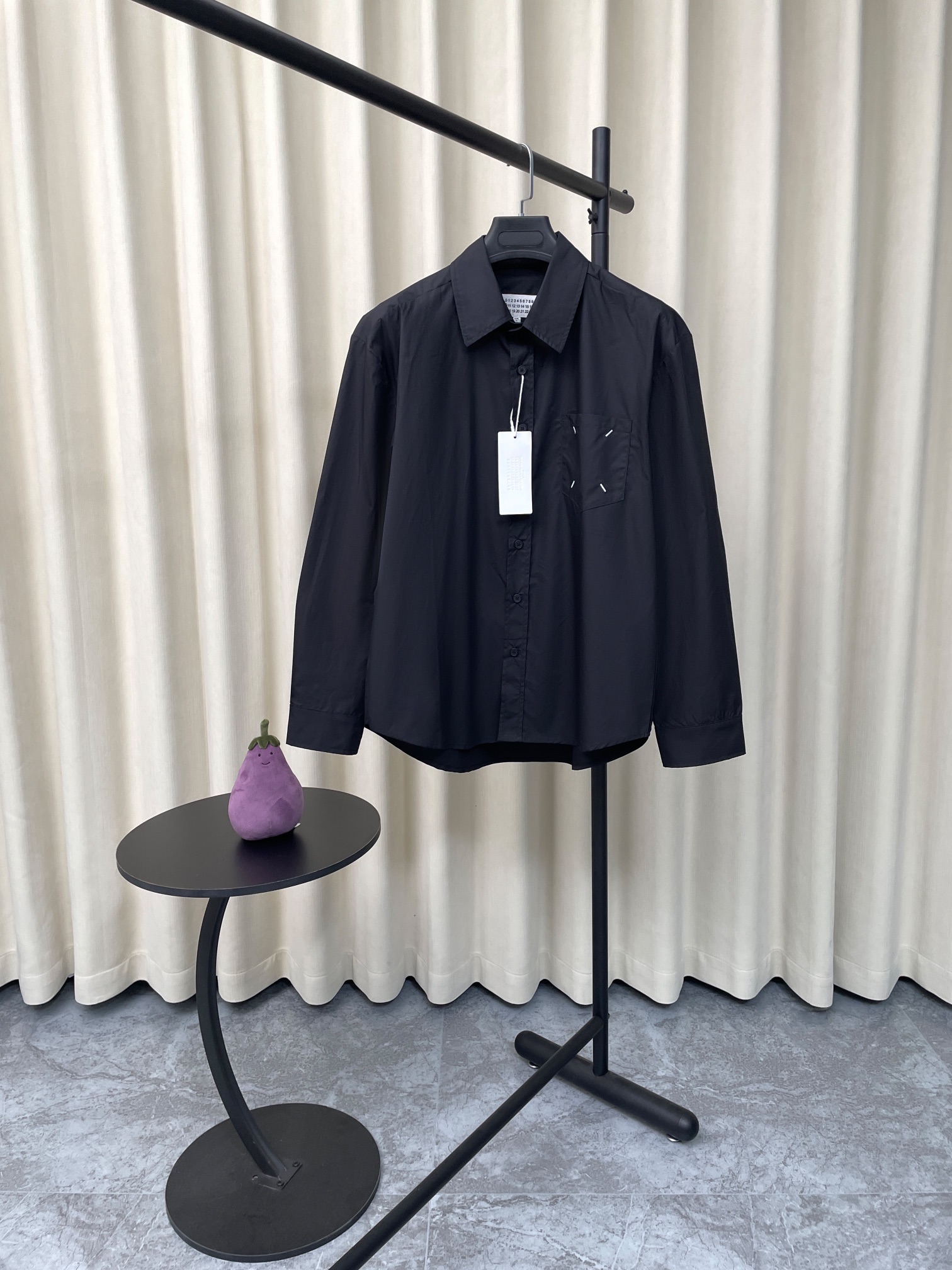 Maison Margiela MM6 Magira Shirt: Oversize Loose Fit with Logo Embroidery