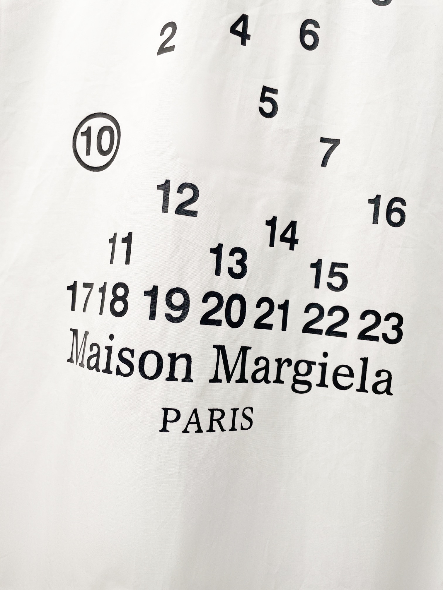Maison Margiela MM6 Magira Embroidered Shirt Review: Oversized H-Contour Design - 图片 4