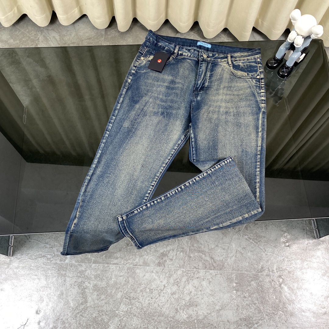 Luxurious PRADA Leather Label Jeans: Exquisite Design, High Quality, Global Launch - 图片 3