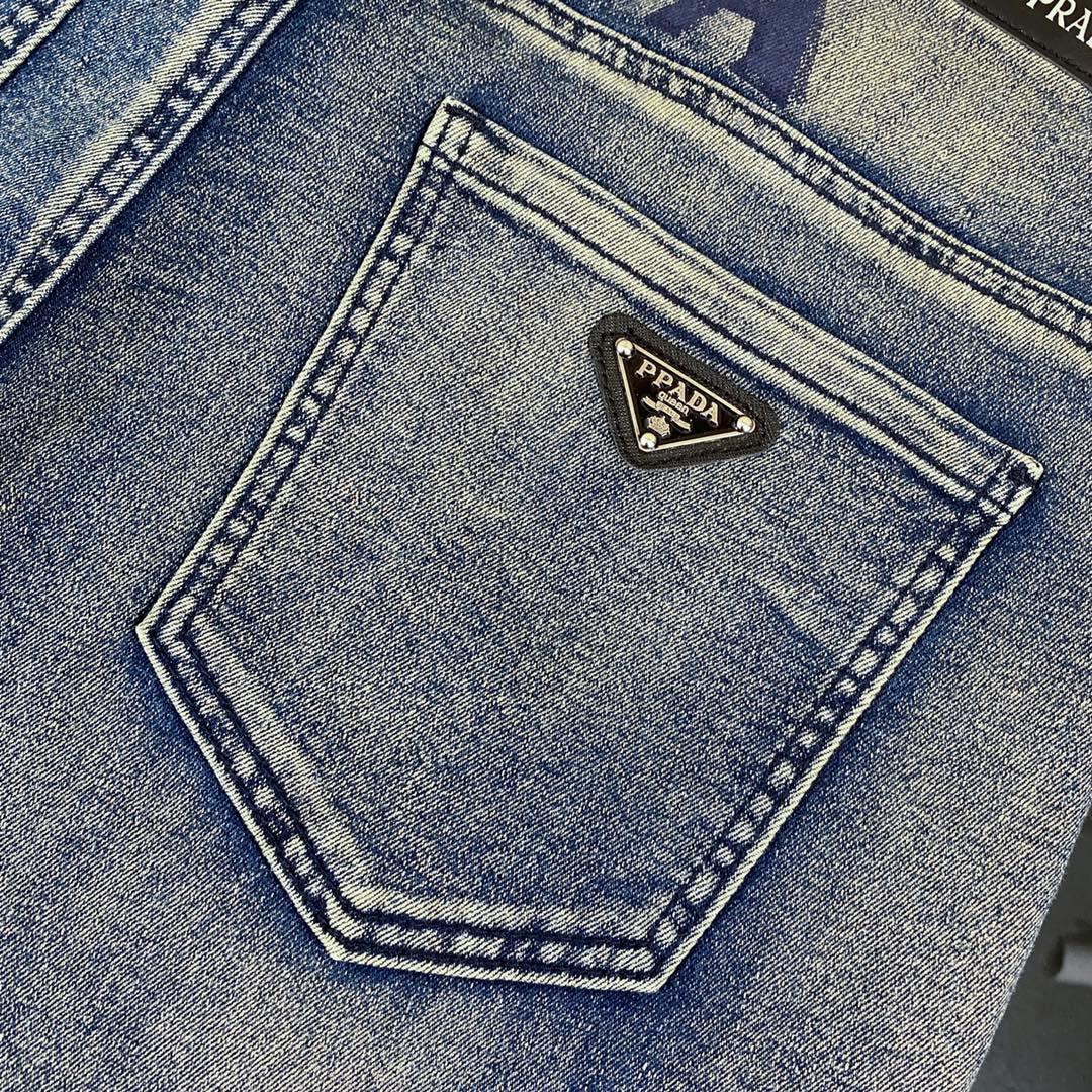 Luxurious PRADA Leather Label Jeans: Exquisite Design, High Quality, Global Launch - 图片 5