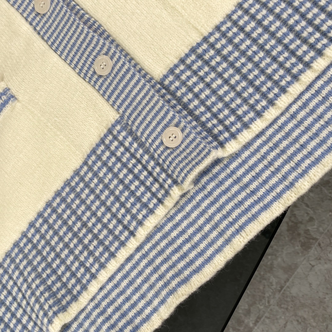 THOM BROWNE TB 23ss Wool Sweater: High-End Custom Design and Thom Browne’s Influence - 图片 5