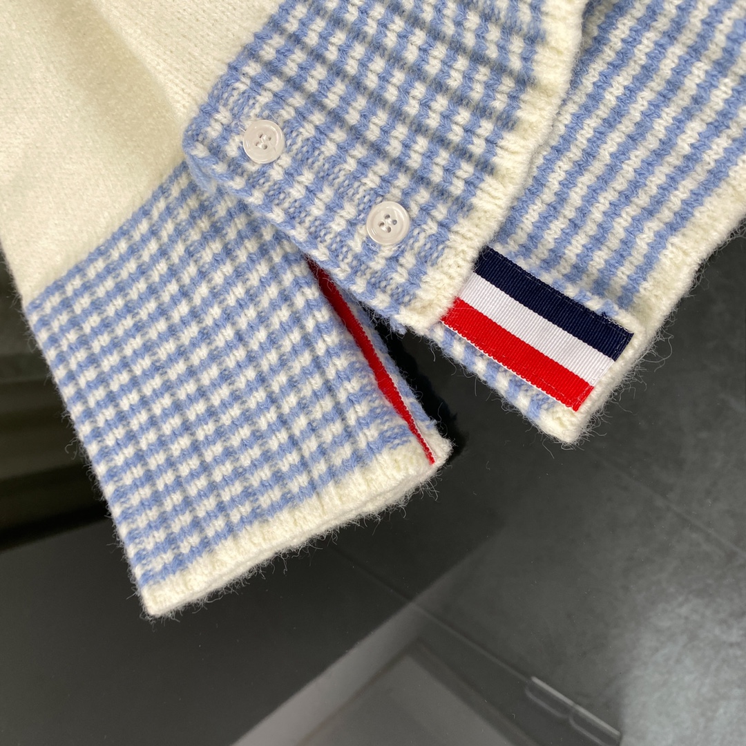 THOM BROWNE TB 23ss Wool Sweater: High-End Custom Design and Thom Browne’s Influence - 图片 9