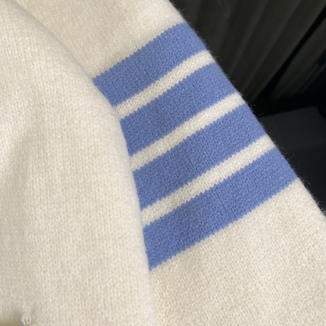 THOM BROWNE TB 23ss Wool Sweater: High-End Custom Design and Thom Browne’s Influence - 图片 4