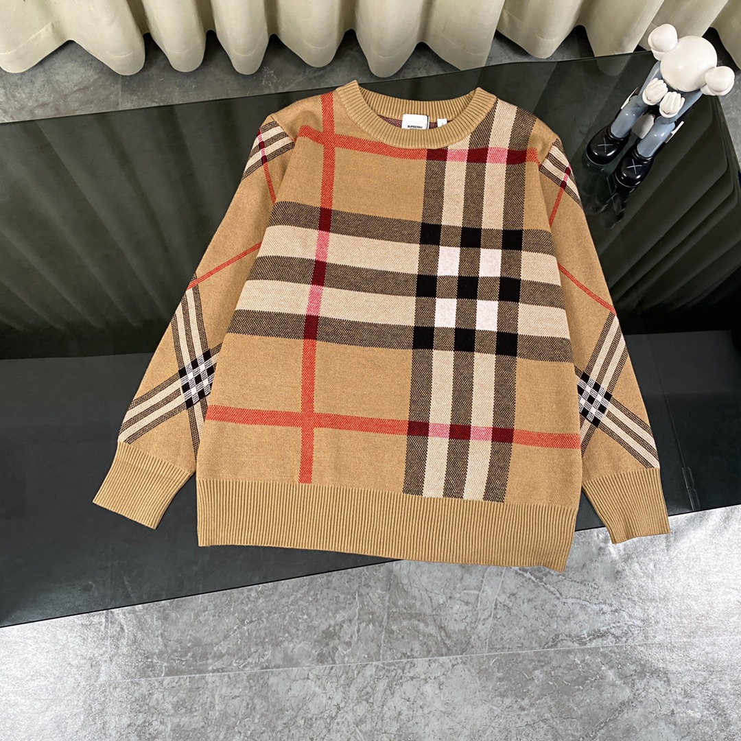 Burberry Barbara’s Classic Knitted Sweaters with High-Quality Velvet – Khaki Color, SM L Size - 图片 1
