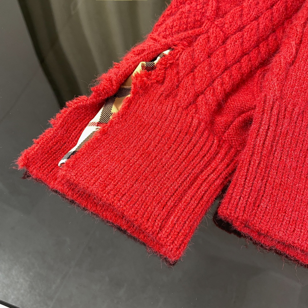 Burberry Barbory Classic Plaid Sweater: Youthful Unisex Casual Fashion for Fall/Winter - 图片 3