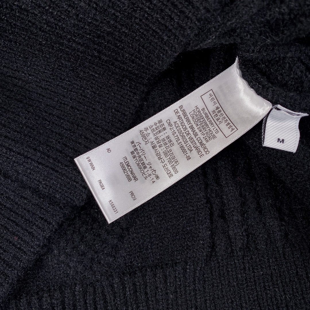 Burberry Barbory Black Plaid Sweater: Classic Style for Young Men and Women - 图片 9