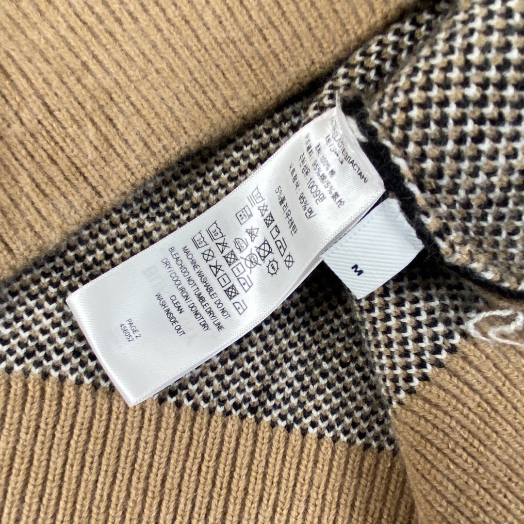 BURBERRY BBR Barbara 23ss Knit Sweater: Custom Wool, Leather Pocket, Timeless Style - 图片 9