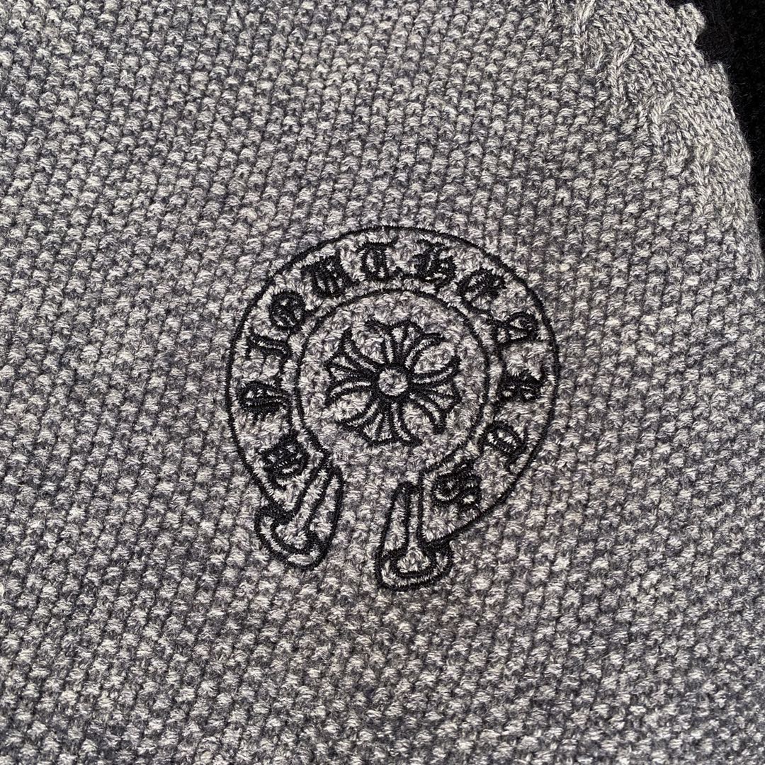 Chic Embroidered Sweater Collection from ChromeHearts: Retro Style, Unique Knit Threads, Versatile Fashion Statement - 图片 3