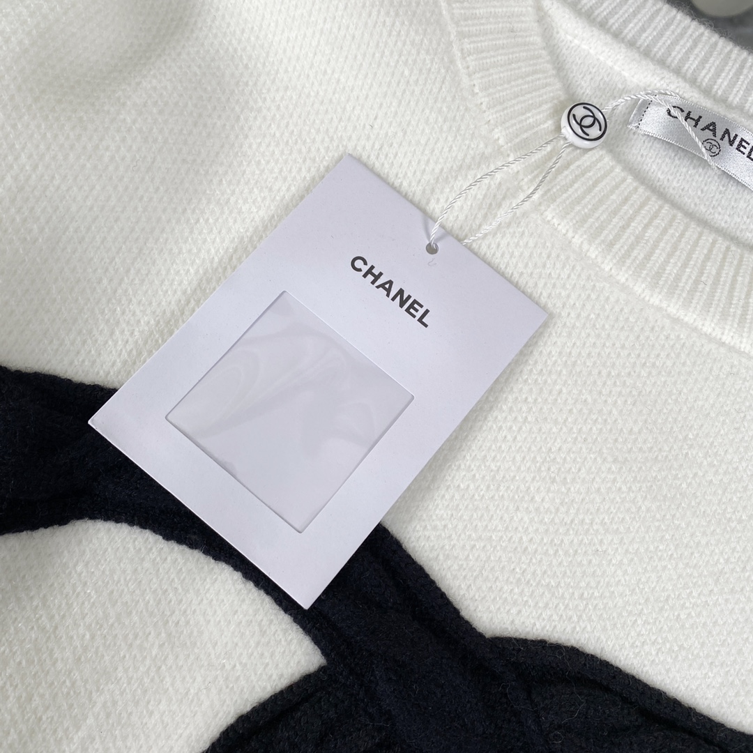 Chanel 360: Original High-Quality Wool Sweater with Classic Design - 图片 4
