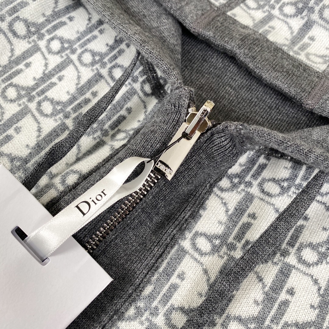 Luxury Diocristian Dior CD 24SS Sweater with Two-Faced Zippers, Wool Blend, Windproof Design - 图片 3