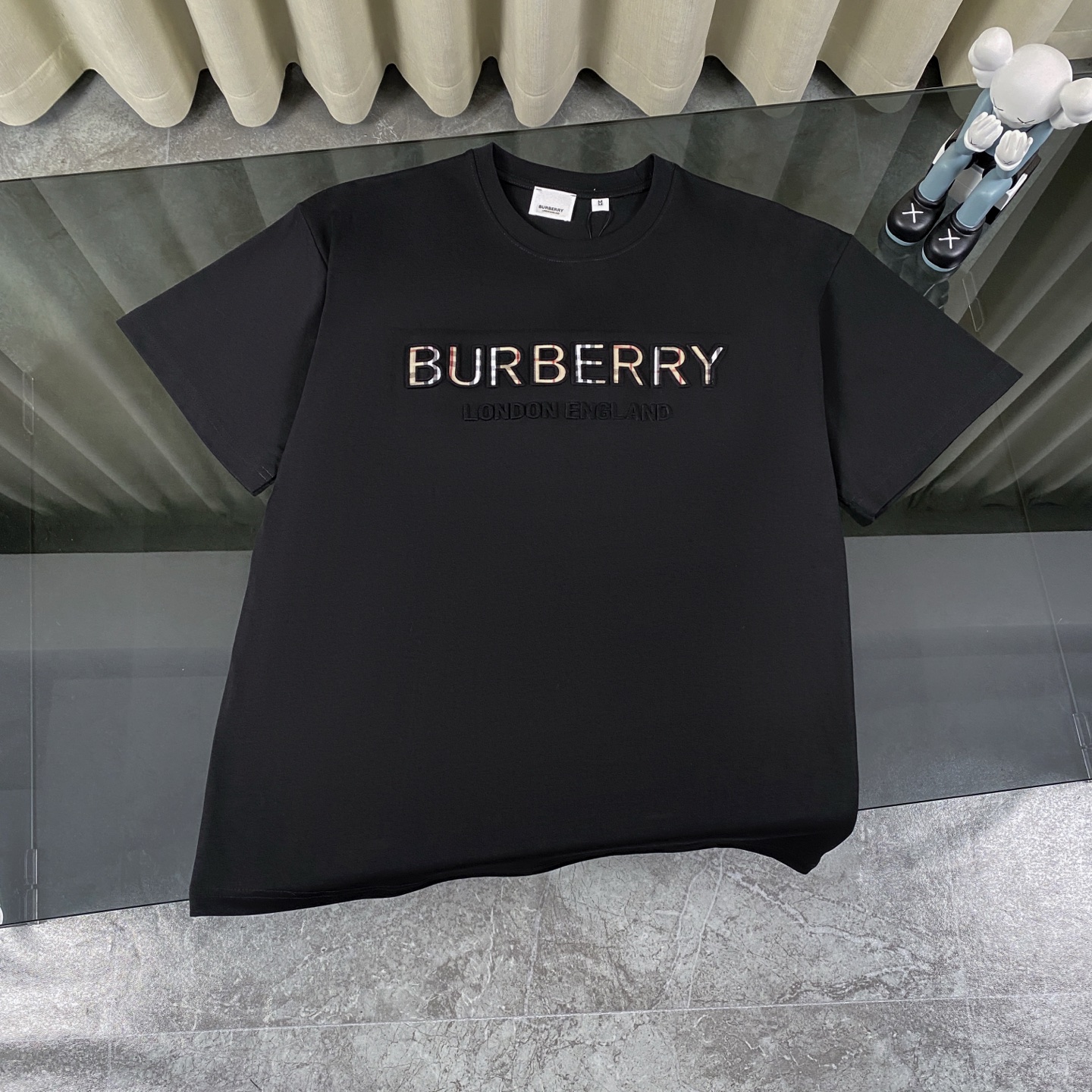 Burberry 2025 nuevas letras a cuadros, camiseta holgada de manga corta de algodón con estampado superpuesto de microeti…