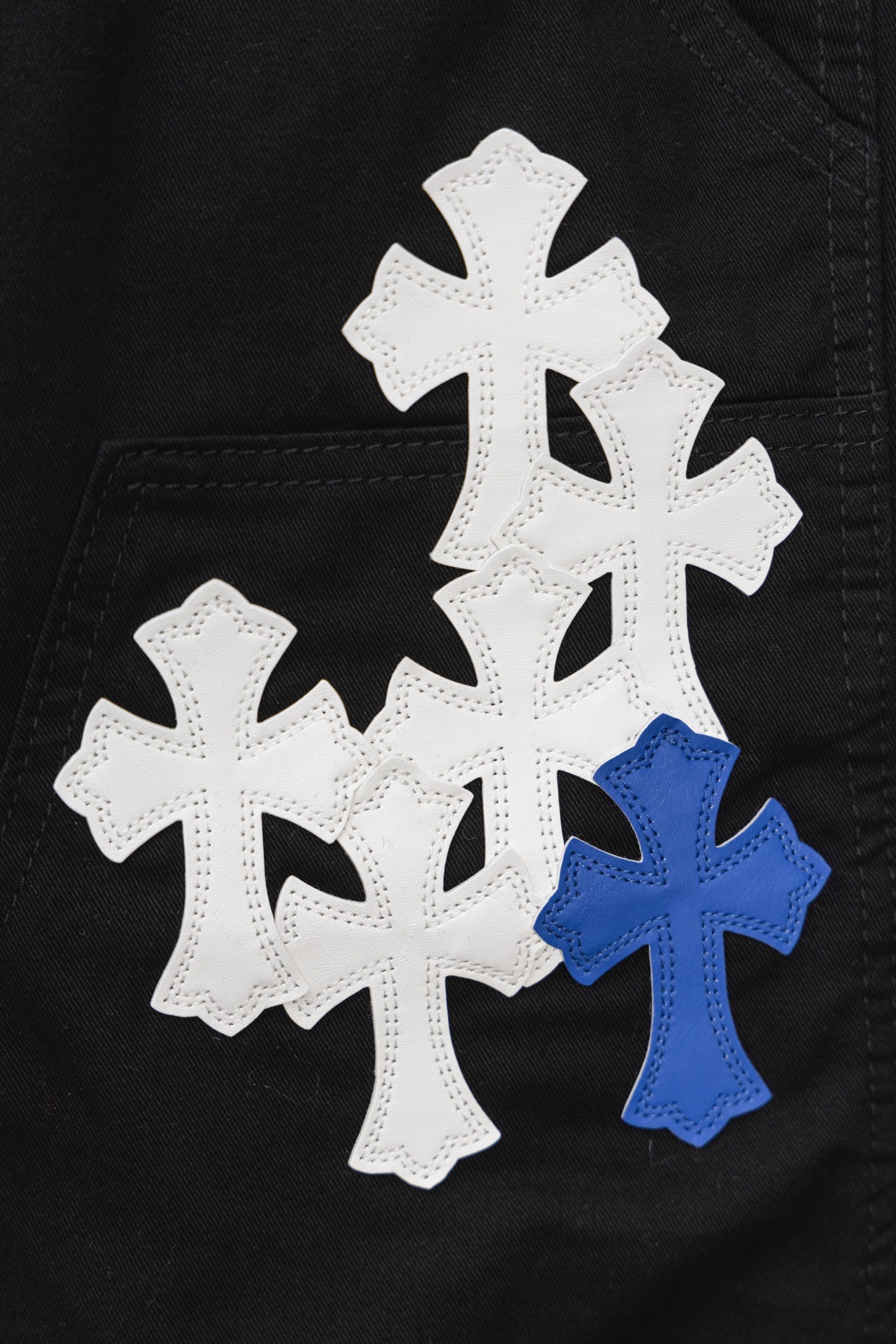 Chrome Hearts Blue & White Cross Patch Black Carpenter Denim Pants 7 i1758059879055 9294 0 8