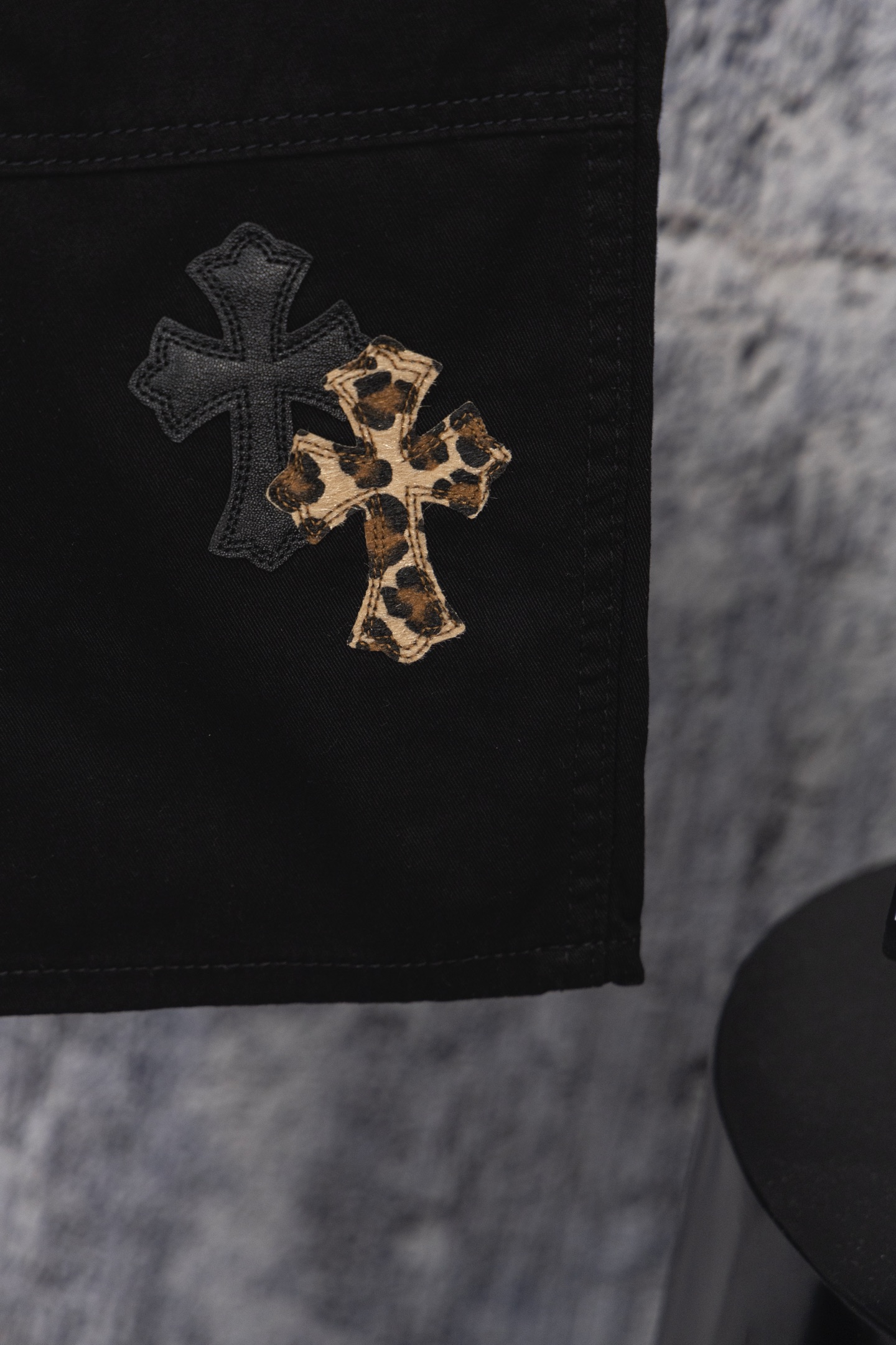 Chrome Hearts Leopard Cross Patchwork Black Jeans 10 i1758060789491 5520 0 8
