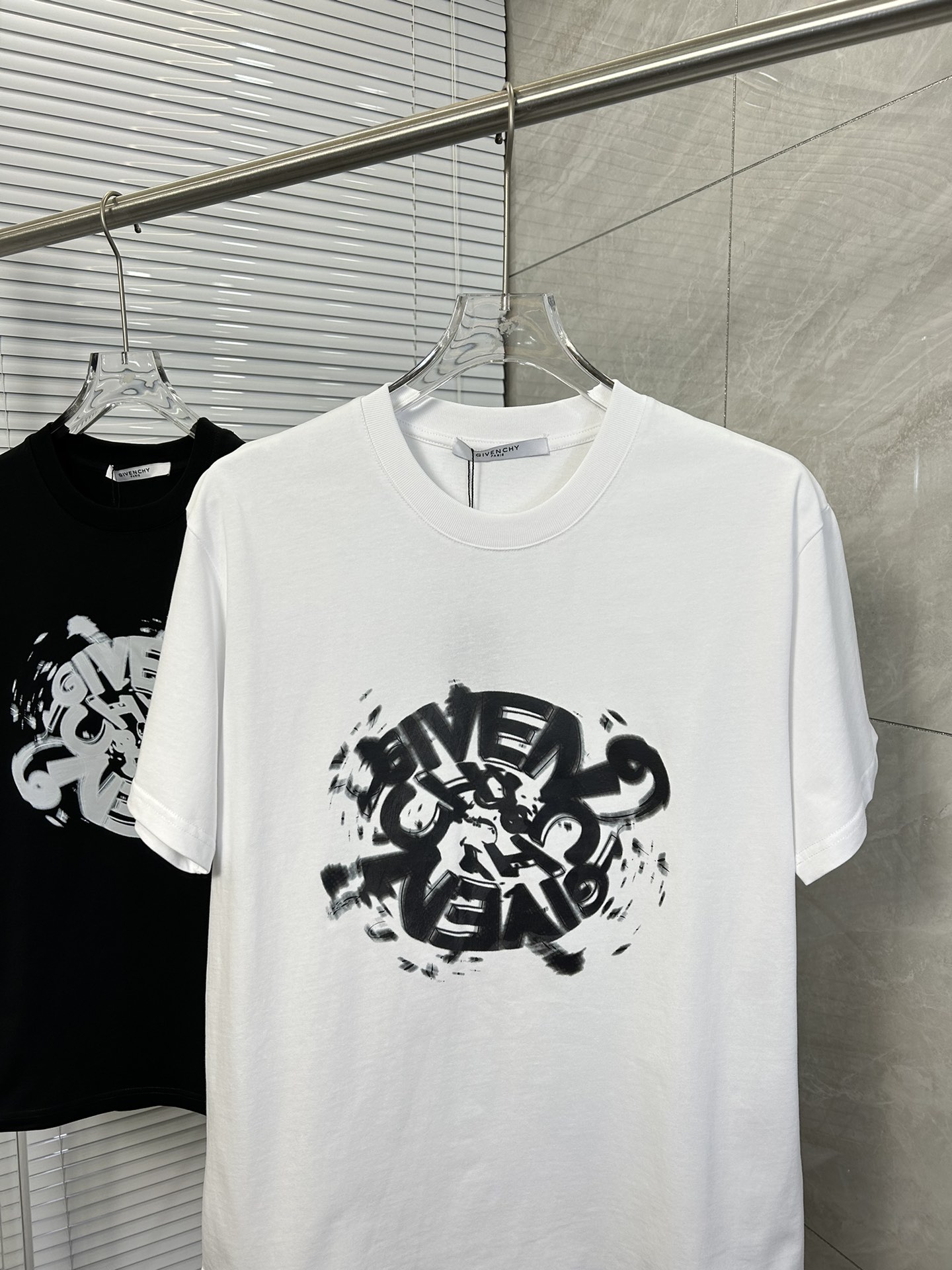 Givenchy Givenchy 24 latest couple short sleeve T-shirt top printed logo design