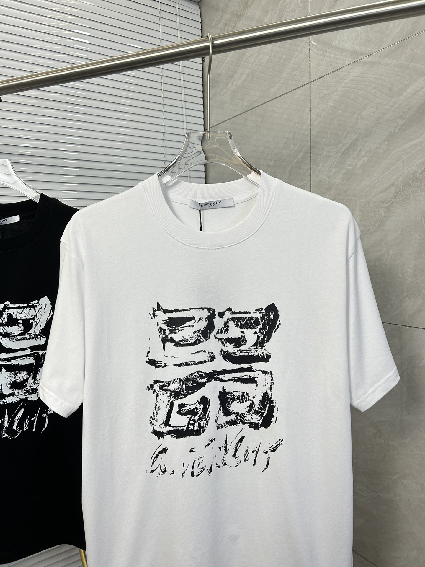 GVCGIVENCHY Givenchy 24 latest couple short sleeve T-shirt top printed logo des