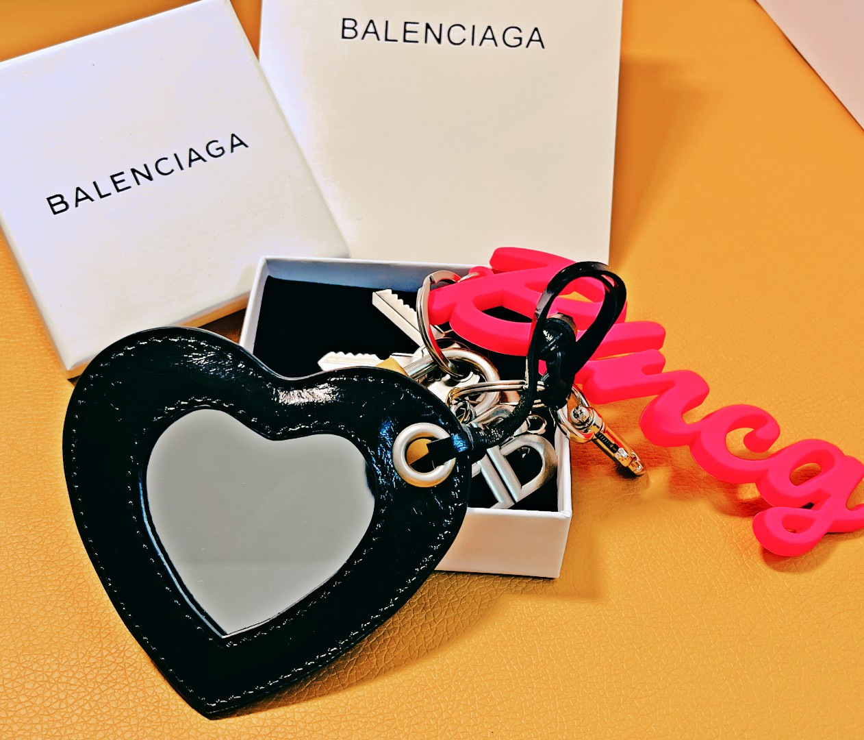💰294 – The Parisian Balenciaga, the key buttons, simple, generous, gold-filled, great suit - 图片 2