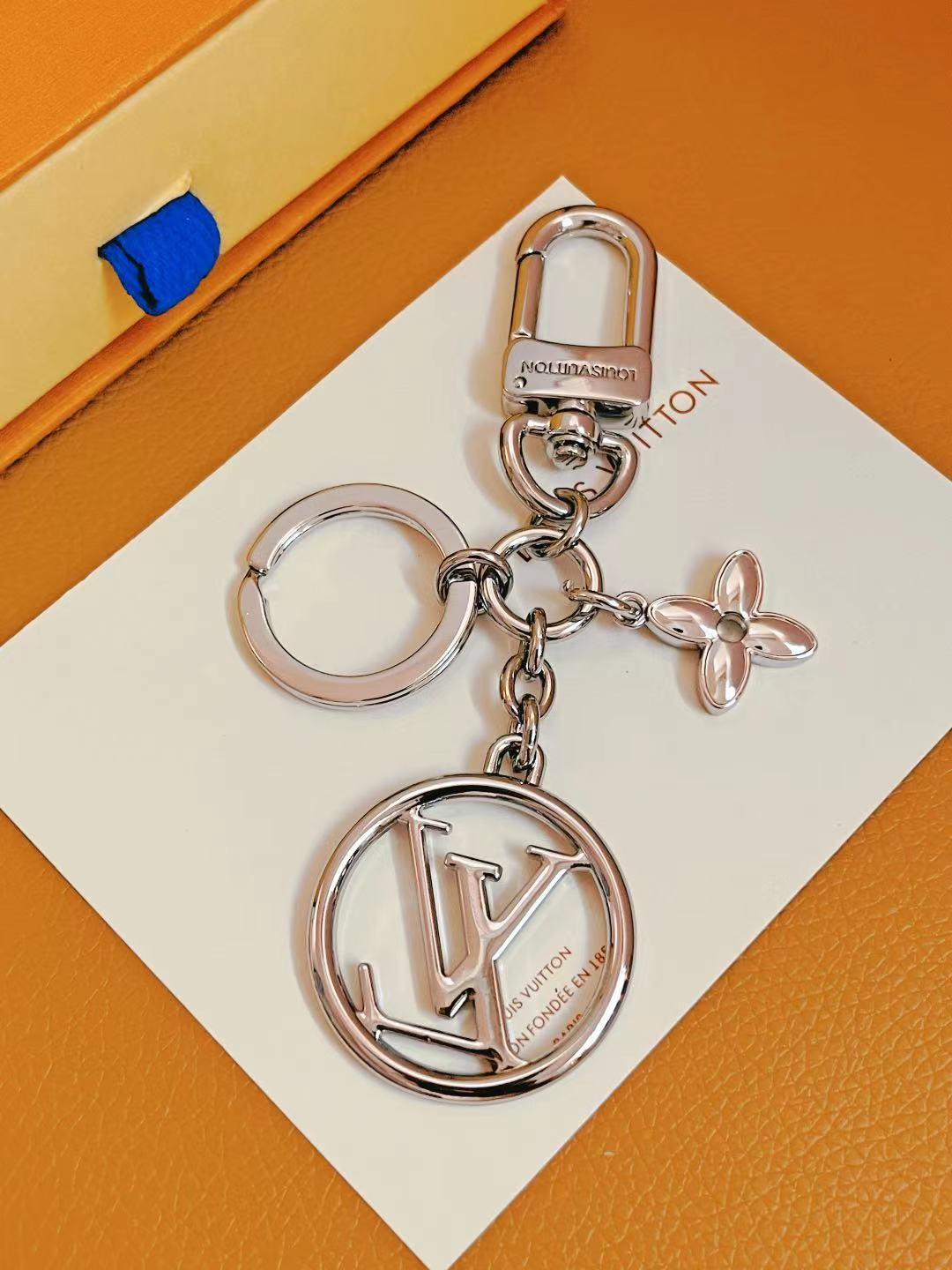 Elegant Letter Keyring with keys