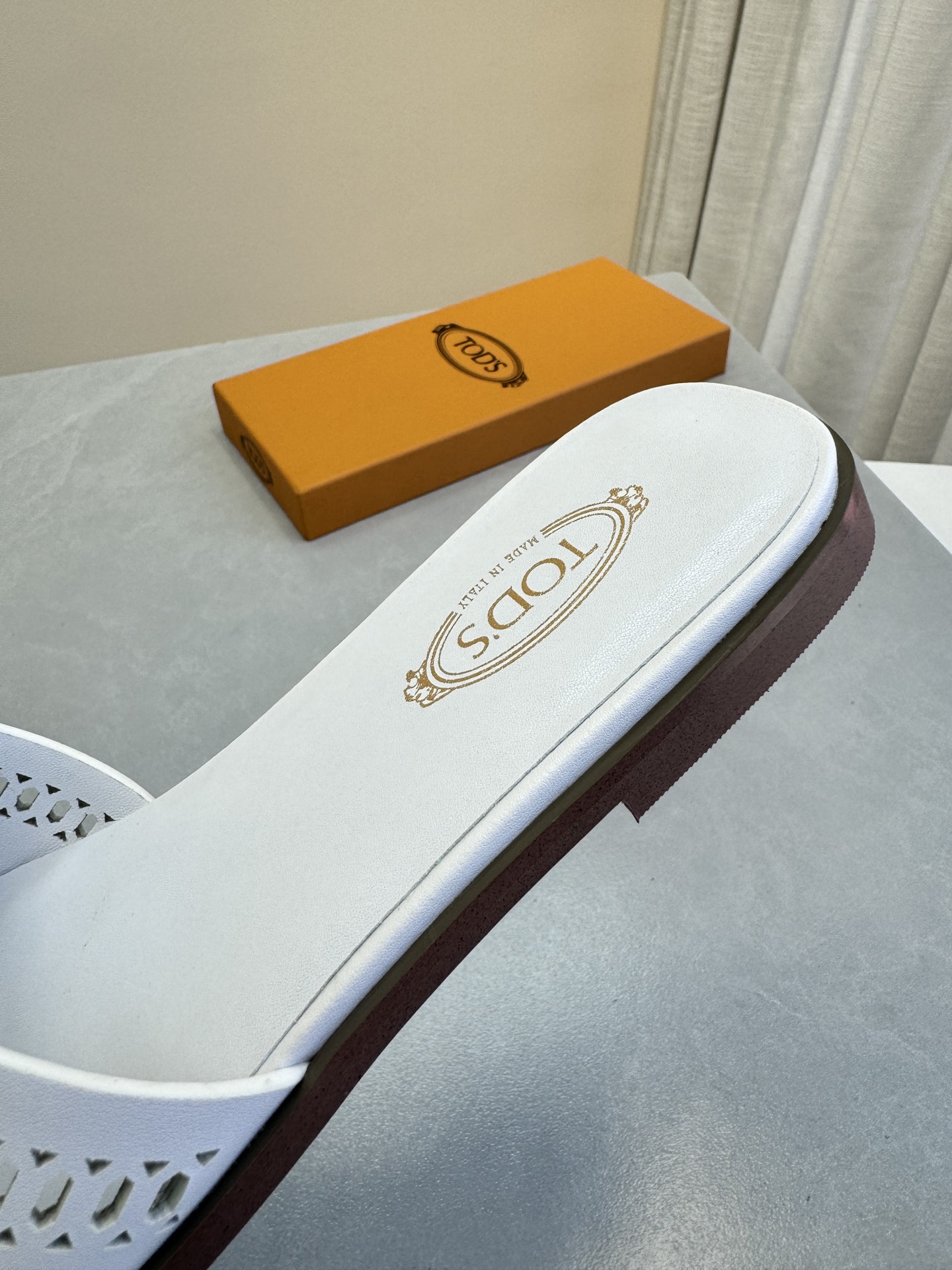 2024 New Tods Classic Slipper: High-End, Stylish, and Versatile Fashion Choice - 图片 7