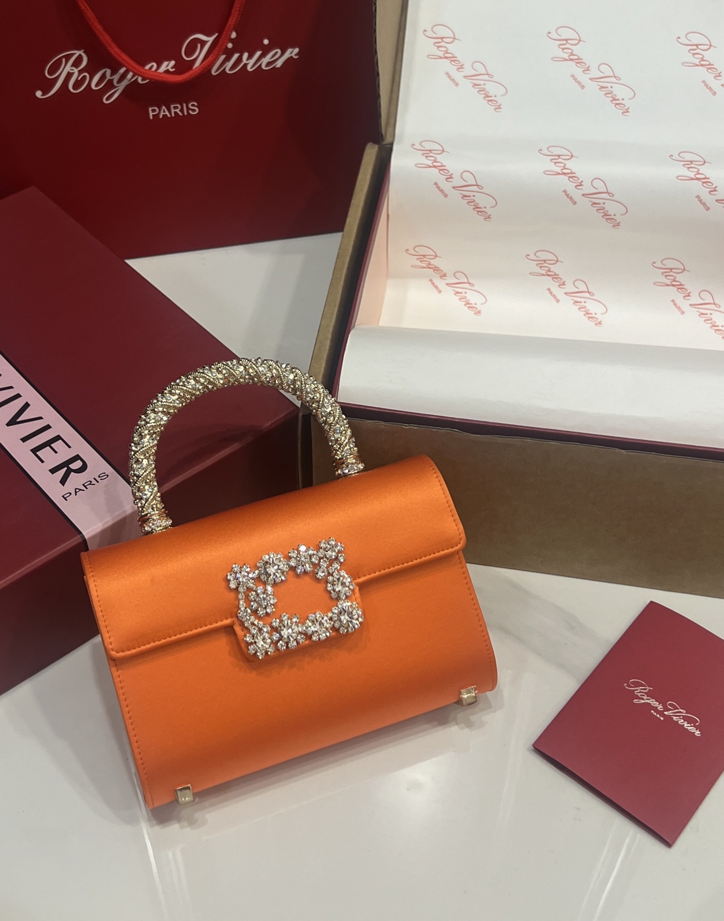 Roger Vivier Bolso de Mano Clásico Vividr con Cristales y Satén de Seda
