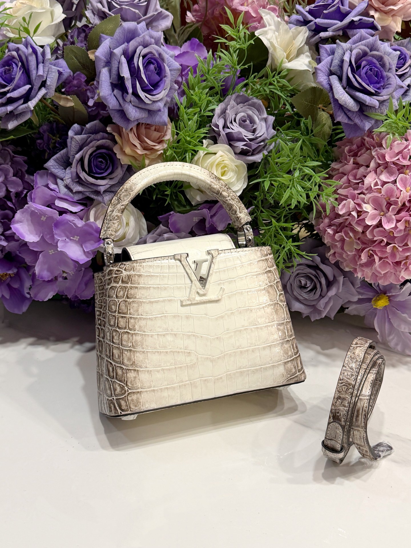 NO:713934,Gorgeous beauty~ Himalayan original color crocodile is a must-have item for fairies who are ready to move. Each appearance has its own unique charm, Hermes, hermes, Hermes,19860909巨美～ 喜马拉雅 原色鳄鱼 蠢蠢欲动仙女们必备单品,每只品相都有它的独特魅力哟,爱马仕,hermes,Hermes,,Bag