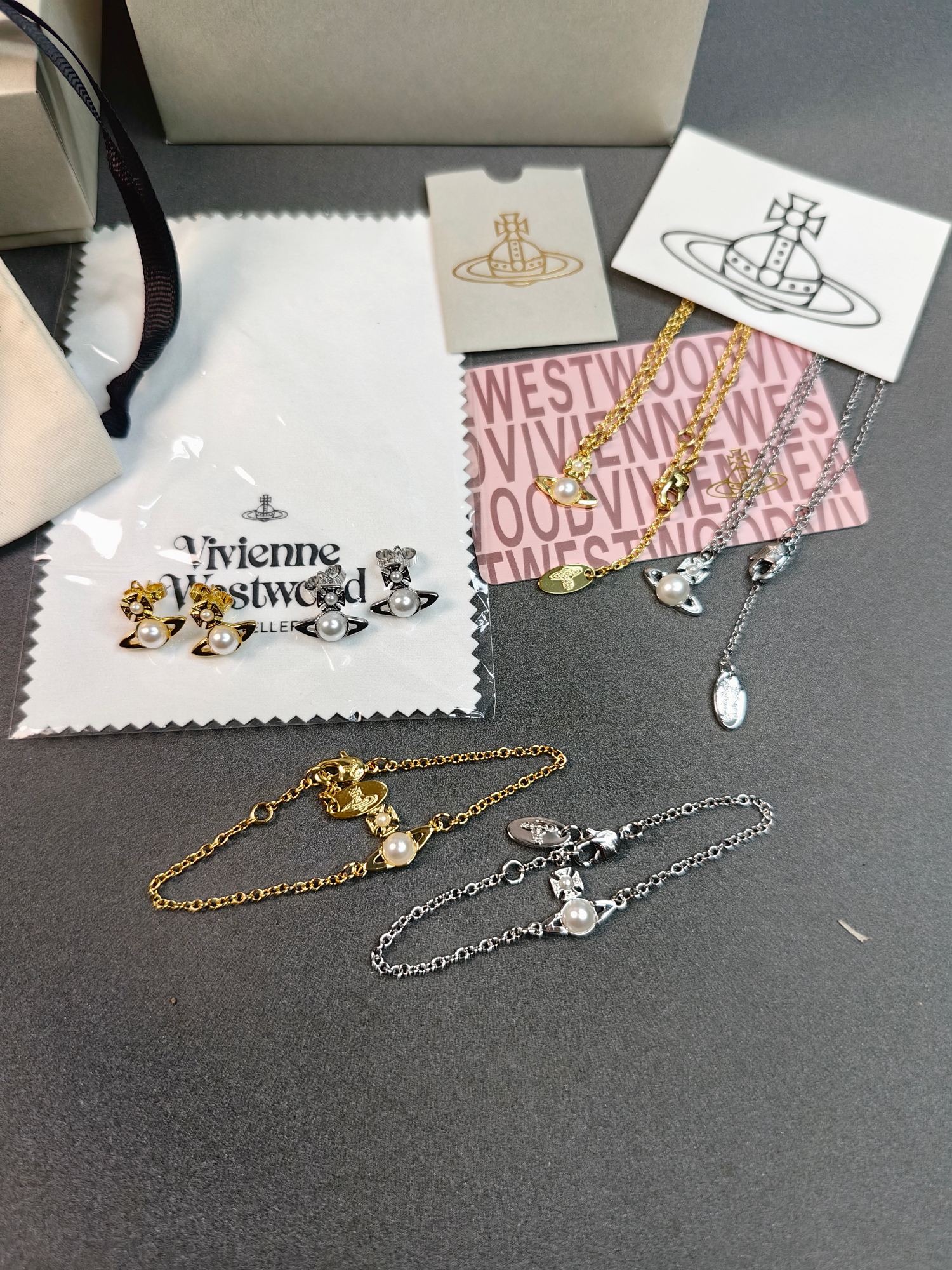 NO:103188,Queen Mother of the West, half-face pearl necklace bracelet earrings, two colors of platinum gold, Queen Mother of the West, Queen Mother of the West, Necklace, Bracelet, gold19860909西太后半面珍珠项链手链耳钉,白金黄金二个色,西太后项链西太后手链,necklace,bracelet,gold,Jewelry