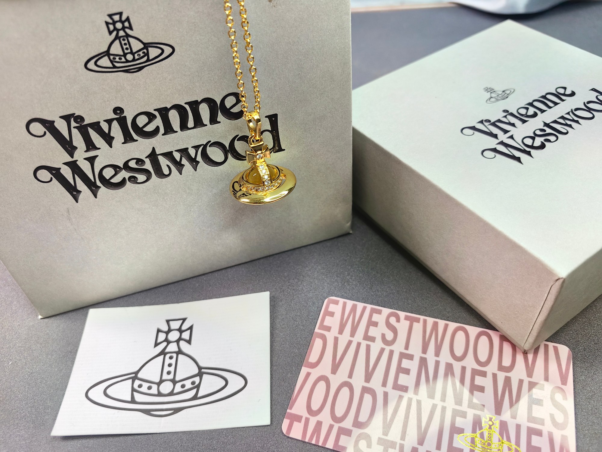 NO:103317,Queen Mother Citizens three-dimensional Saturn golden yellow glass bead necklace, Queen Mother Citizens necklace, necklace, gold19860909西太后立体土星黄金色黄色玻璃珠项链,西太后项链,necklace,gold,Jewelry