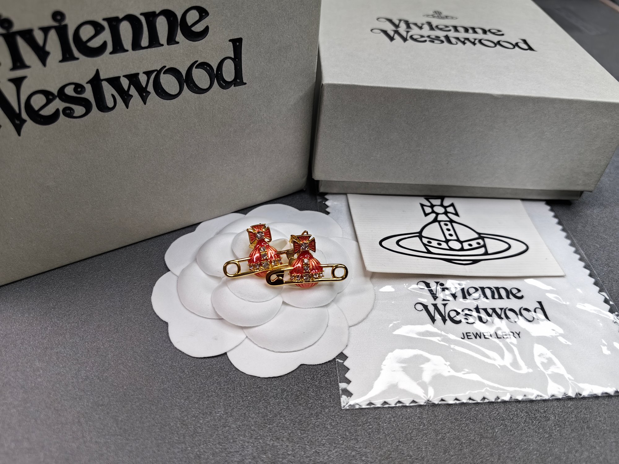 NO:103191,Queen Mother Painting Pin Kumquat Red, Queen Mother Ears, Gold19860909西太后烤漆别针黄金桔红色,西太后耳钉,gold,Jewelry