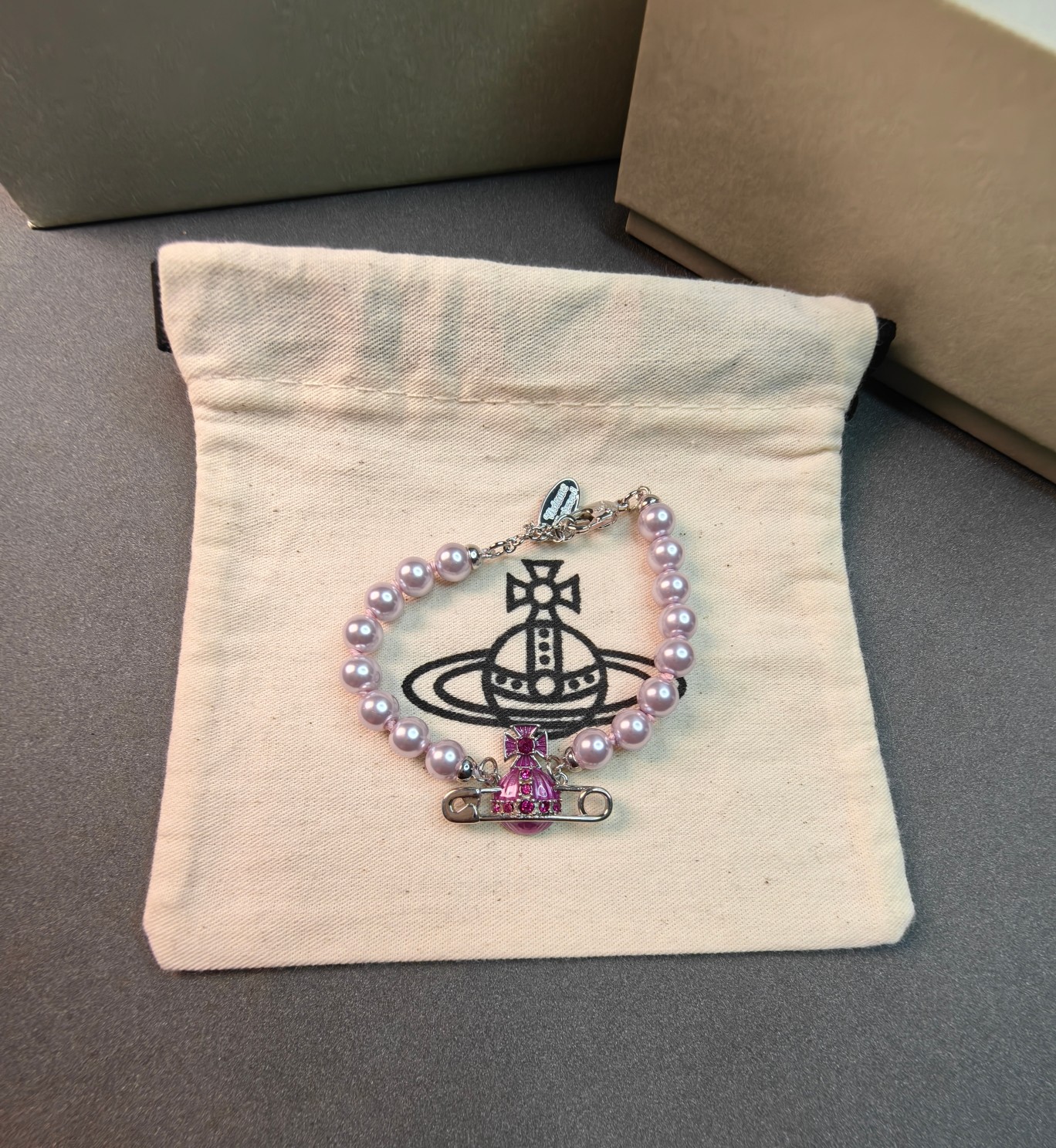 NO:103231,80 bracelets 90 necklaces Queen Mother's rose red pin set, Queen Mother's necklace Queen Mother's bracelet, necklace, bracelet1986090980手链90项链西太后玫红色别针套装,西太后项链西太后手链,necklace,bracelet,Jewelry